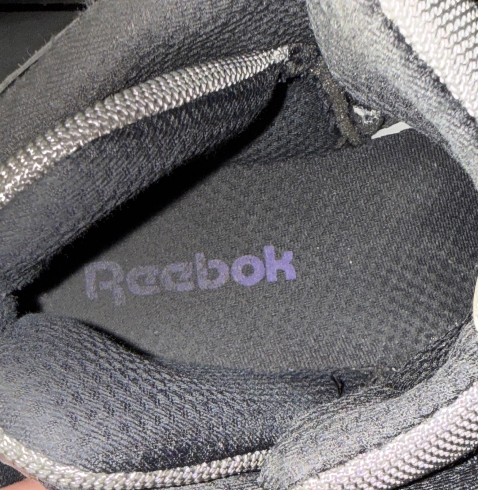 Reebok Shaqnosis OG Escape From LA Shaq Black Purple Size 11 Sneakers V61028