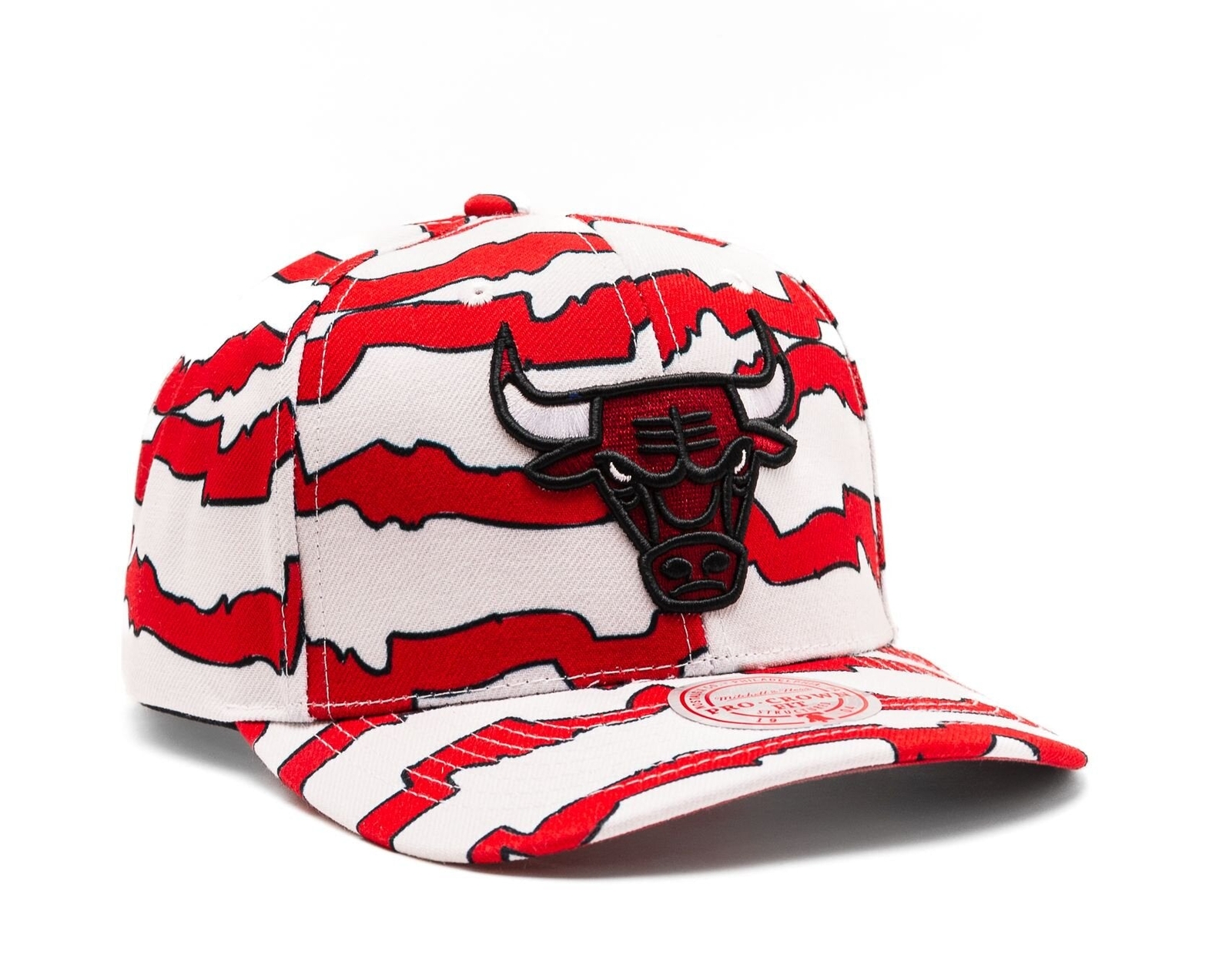 MENS MITCHELL & NESS NBA KROOKZ PRO SNAPBACK BULLS – WHITE-RED