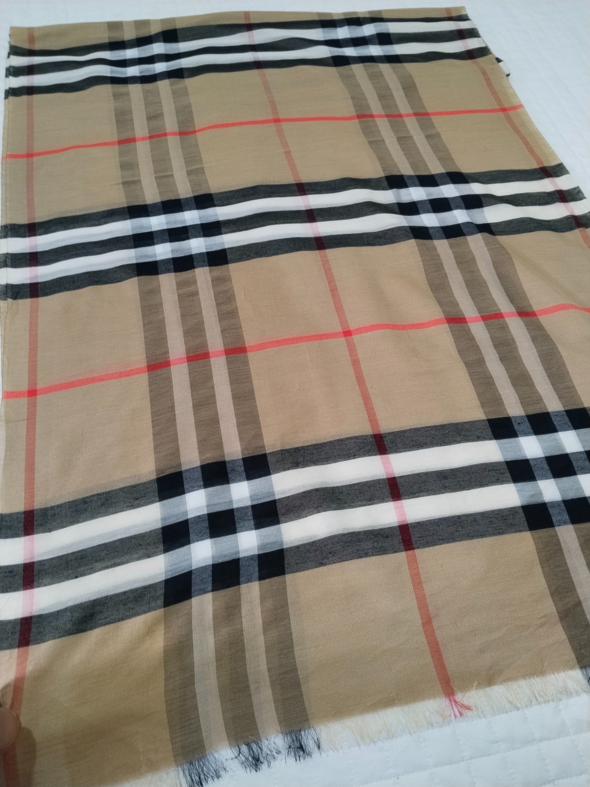 Burberry Nova Check women Scarf Stole Shawl wool Silk in Beige made in Scotland