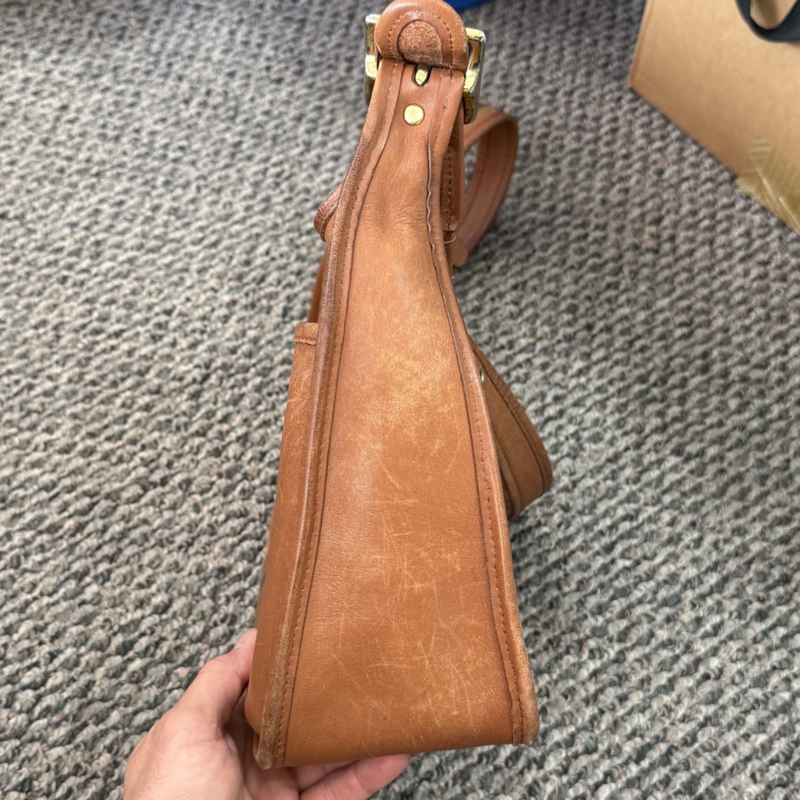 Vintage Coach Legacy Bag Zip 9966 British Tan Leather Purse Preppy