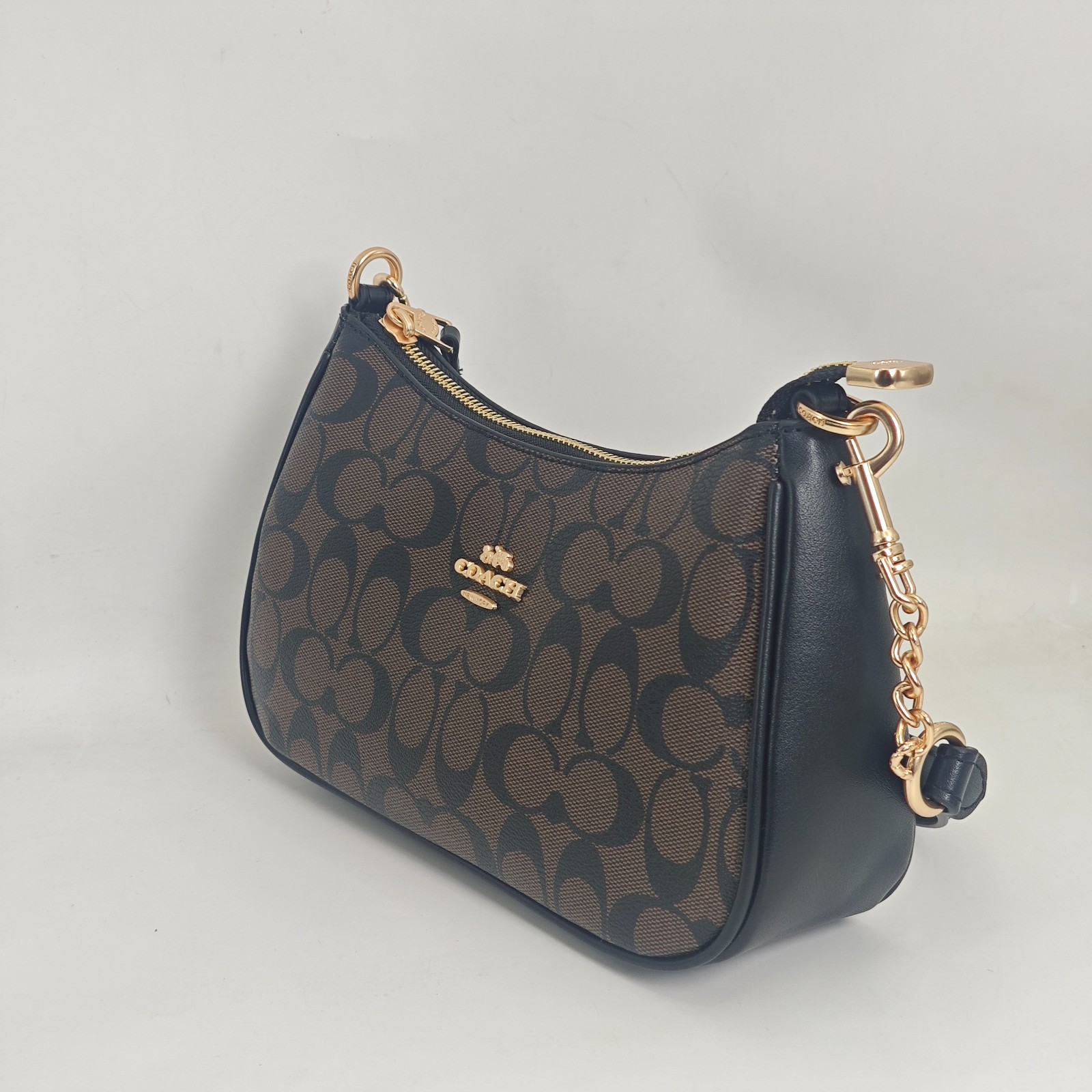 Coach Teri Signature Shoulder Bag Brown Black Chain Strap Crossbody Purse Women