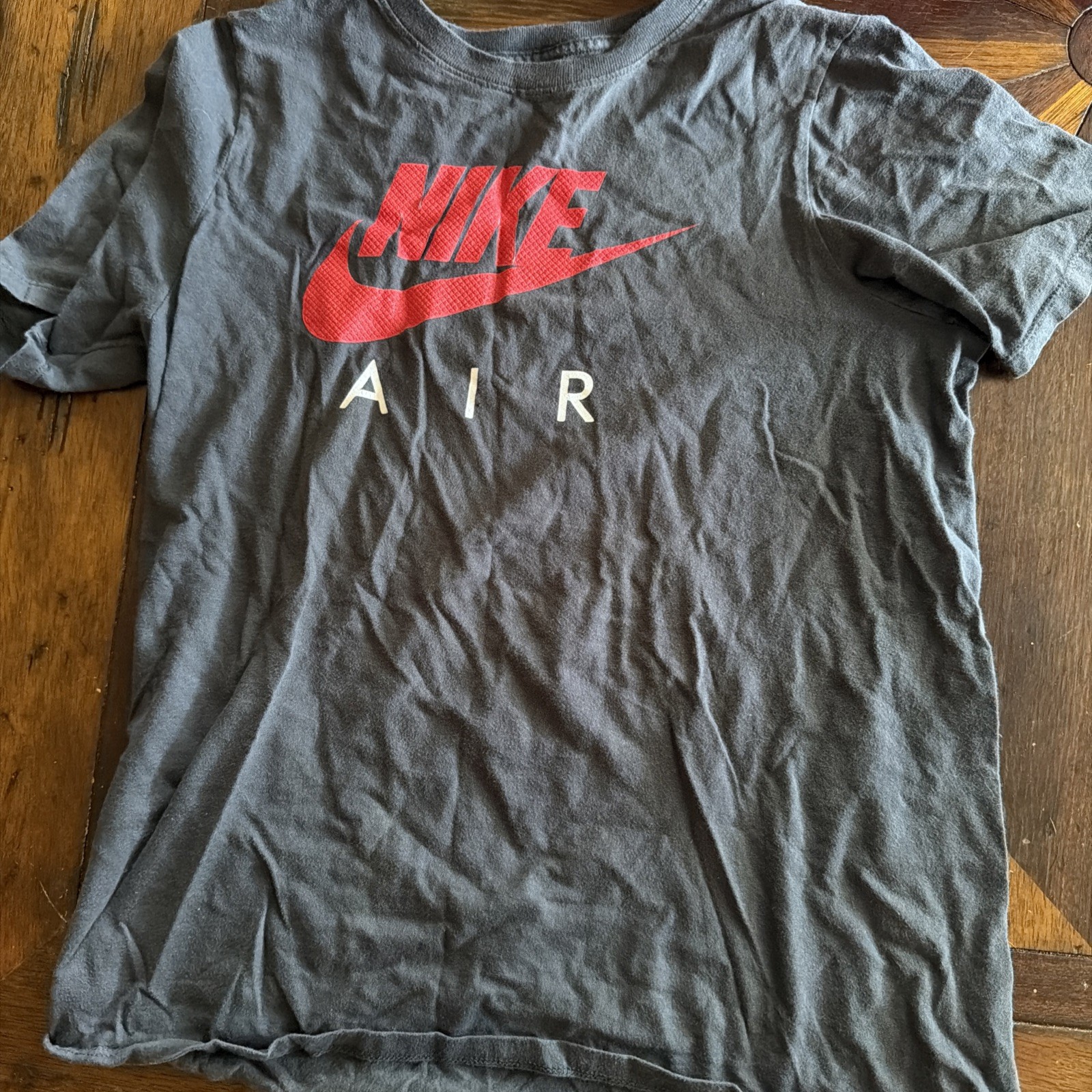 LOT 2 Nike Boys Graphic T-Shirt Size Large blue and grey 🔥 Great Nike Discount
