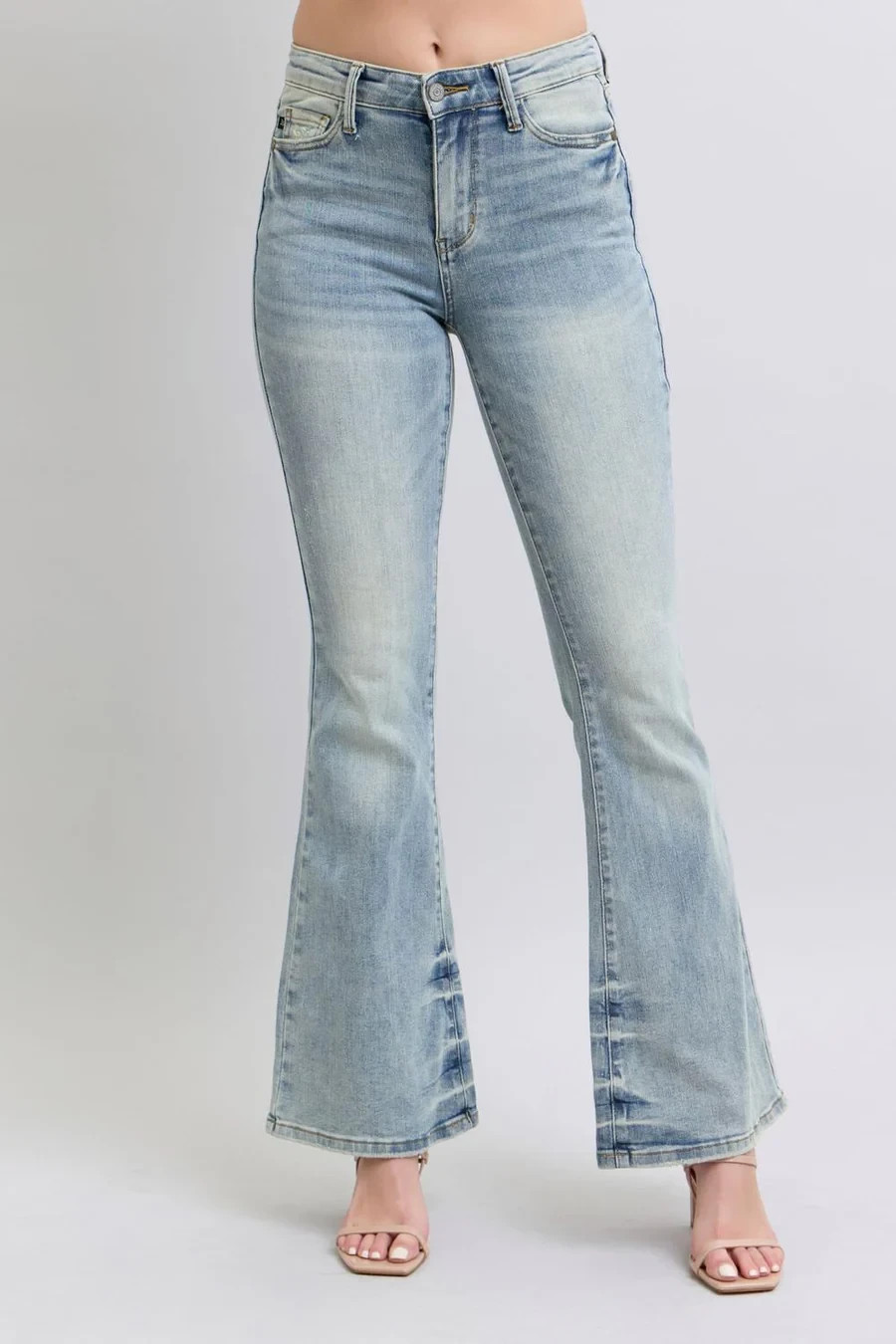 Judy Blue Women’s High Rise Flared Leg Jeans, Medium Blue, Size 13/31