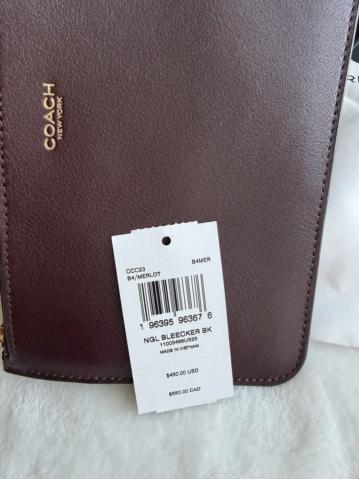 Coach Burgundy Bucket Drawstring Bag w/ Pouch Adjustable Strap Gold Hardware