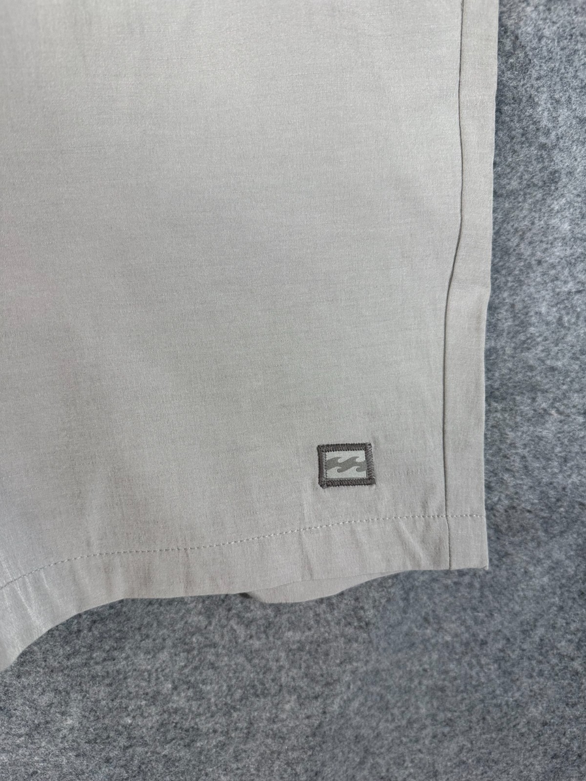 Billabong Hybrid Shorts Mens 36 Light Gray Flat Front Performance Stretch NWT