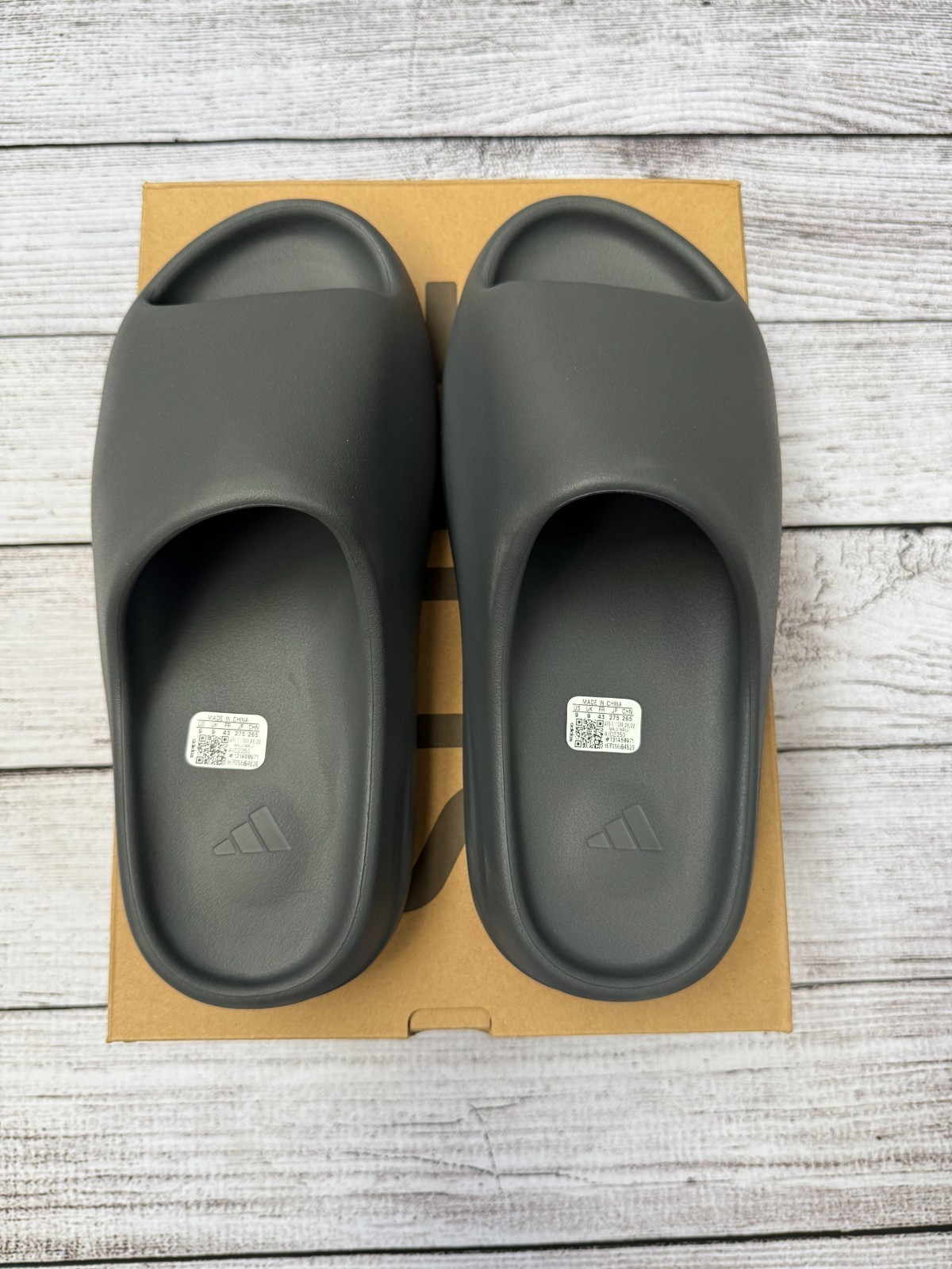 NEW Adidas Yeezy Slide Slate Grey Size 6-13 US Men’s 100% AUTHENTIC