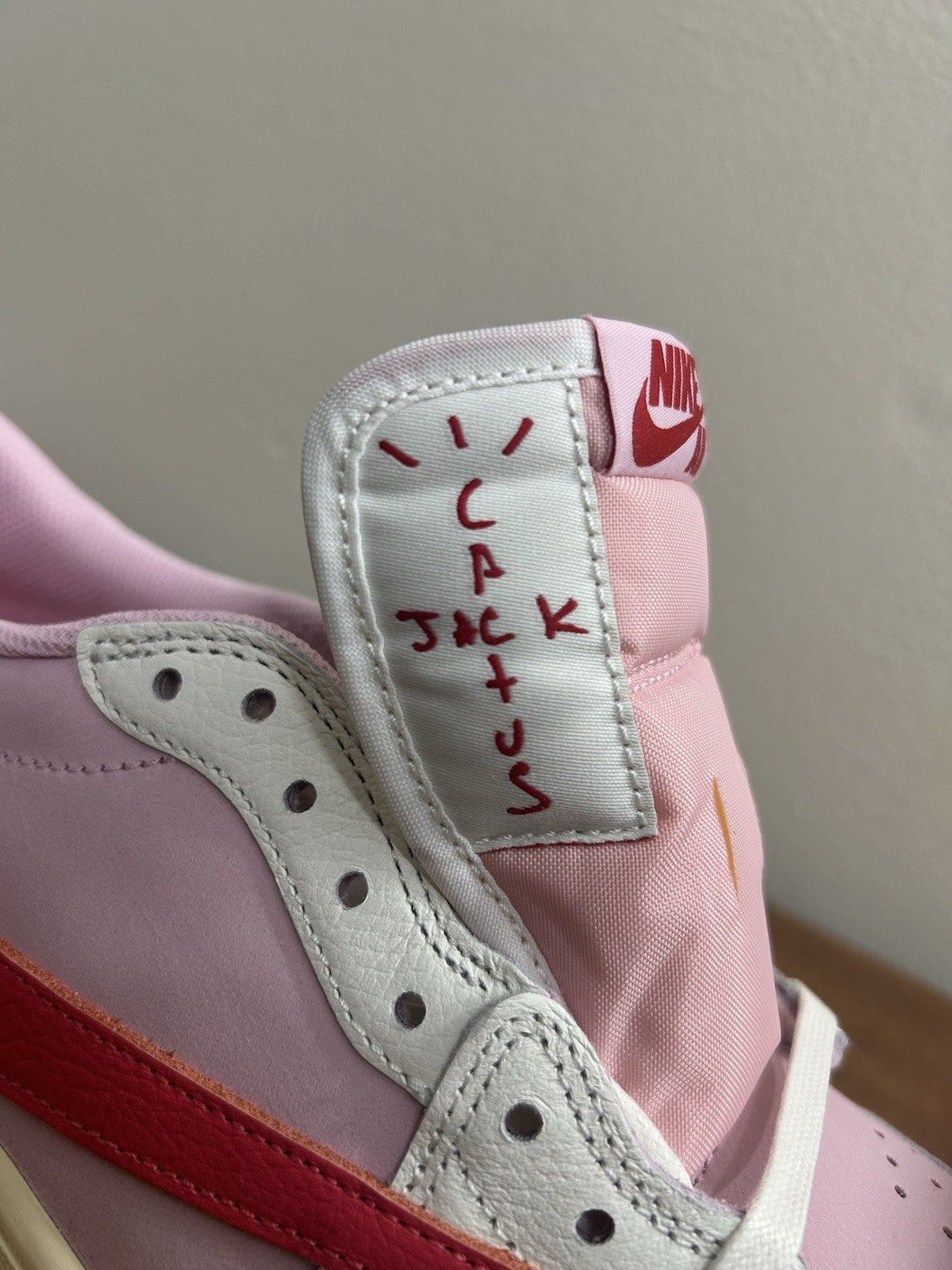 Brand new Jordan 1 Travis Scott Low Tropical Pink