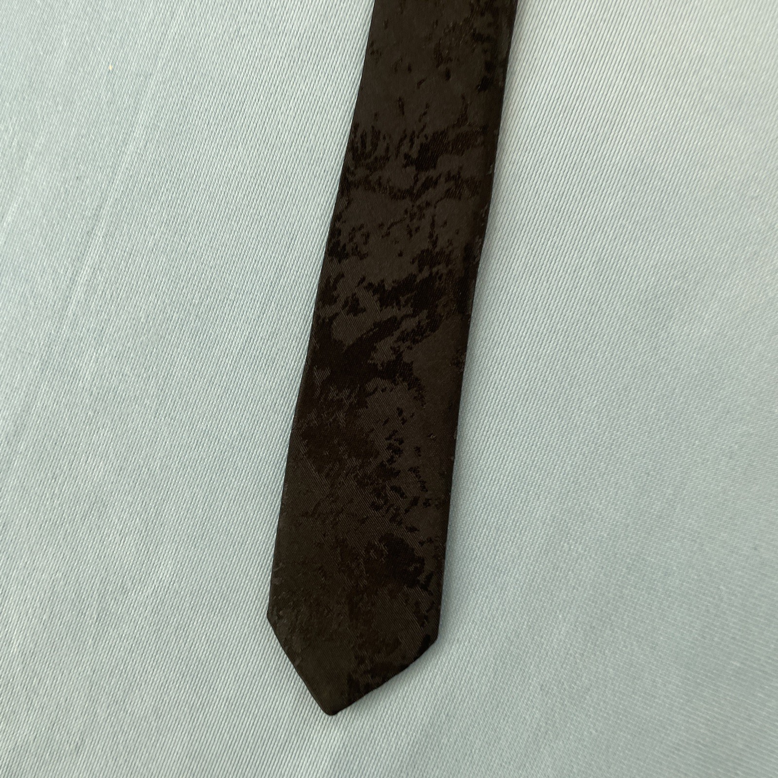 Impact Vtg Slim Necktie Made USA Optical Abstract Art Black Super Skinny 1.7×58″