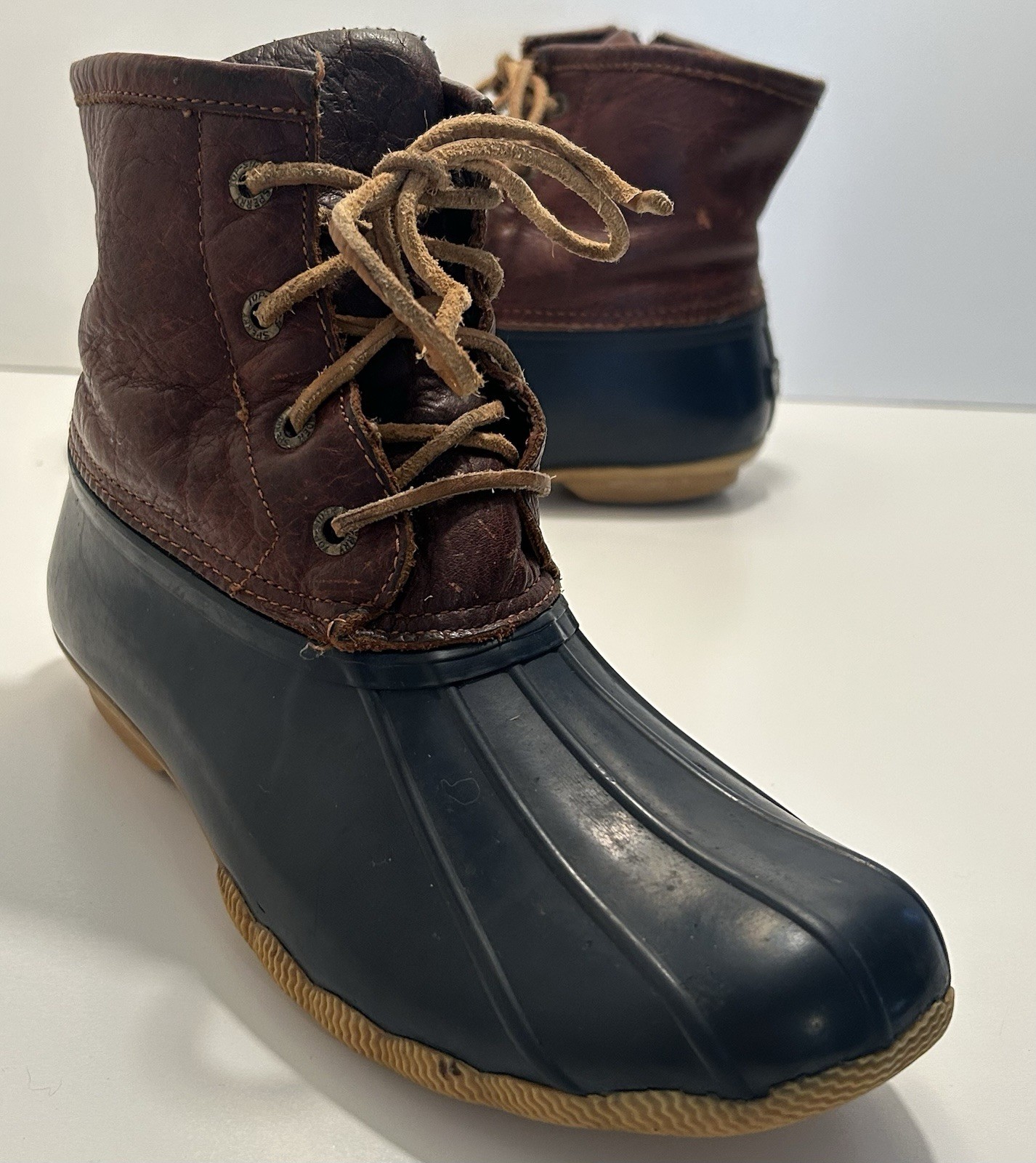 Sperry waterproof Rubber boot blue/brown size 8.5 closure zipper and lace-up