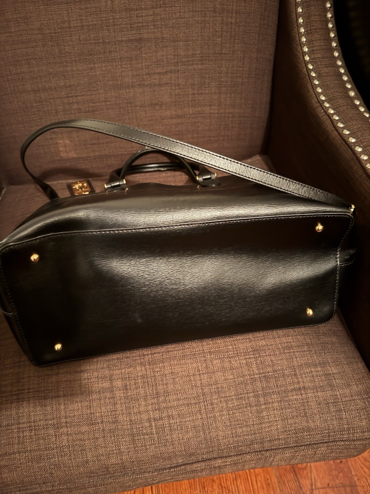 lauren ralph lauren black satchel top handle zip gold hardware inner pockets