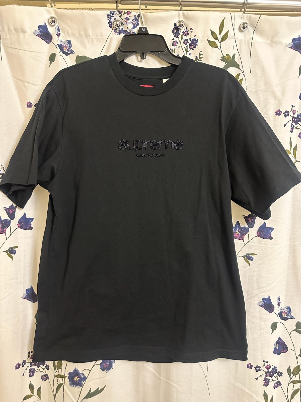 Supreme NY Beaded Logo Tee S/S Ss22 Hypebeast Small EUC