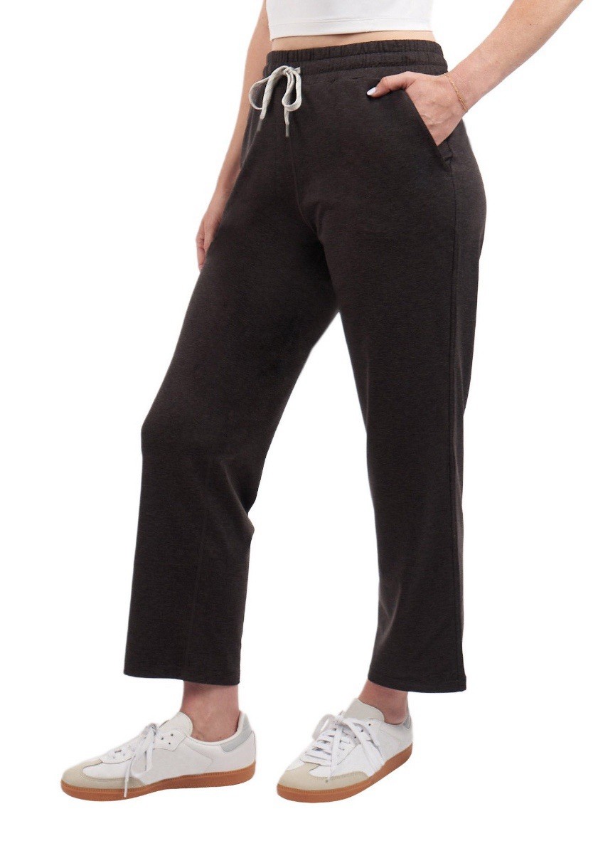 Kirkland Signature Ladies Lightweight Crop Pant