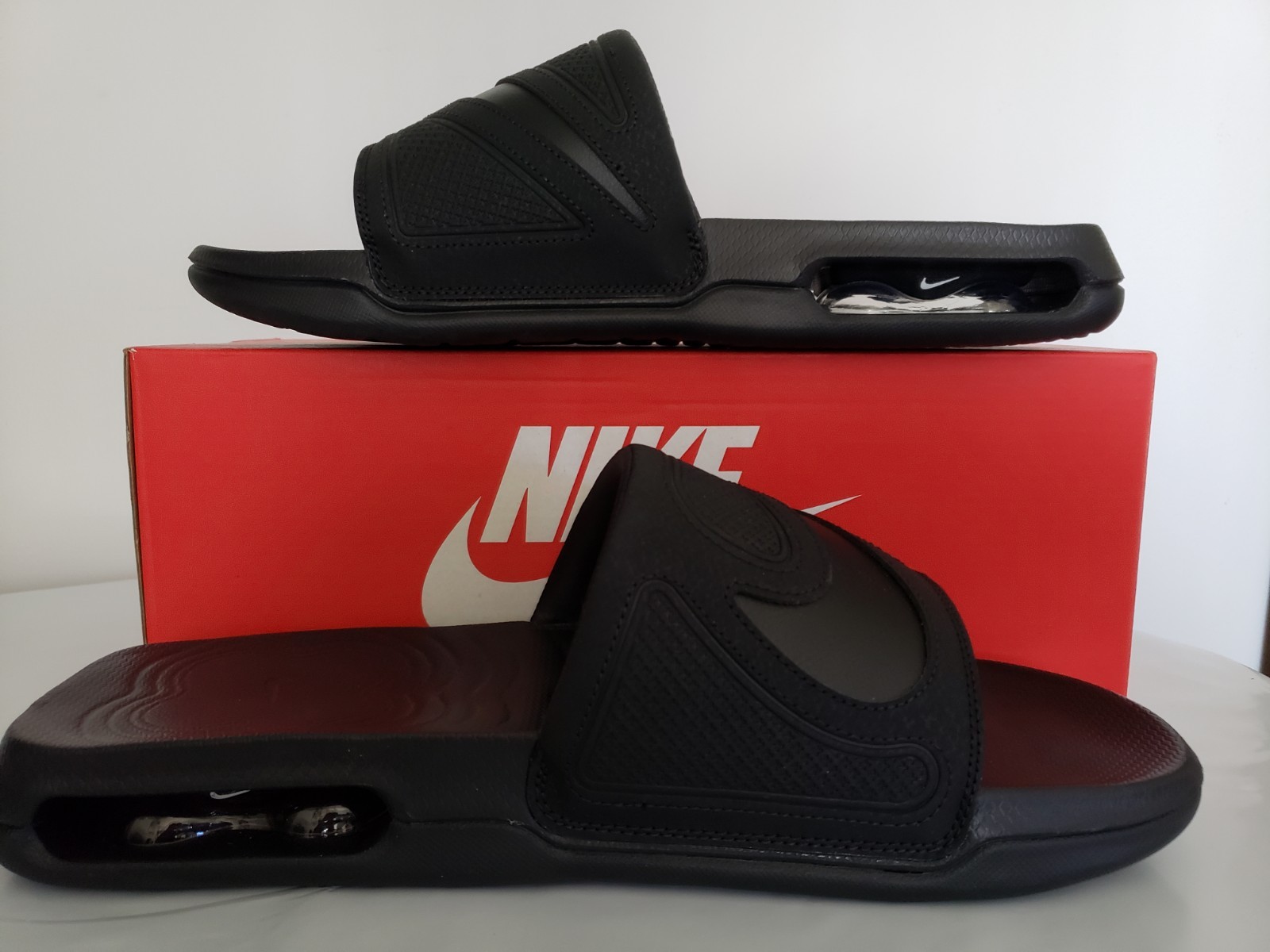 Sz 13 – Nike Air Max Cirro Slide ‘Triple Black’