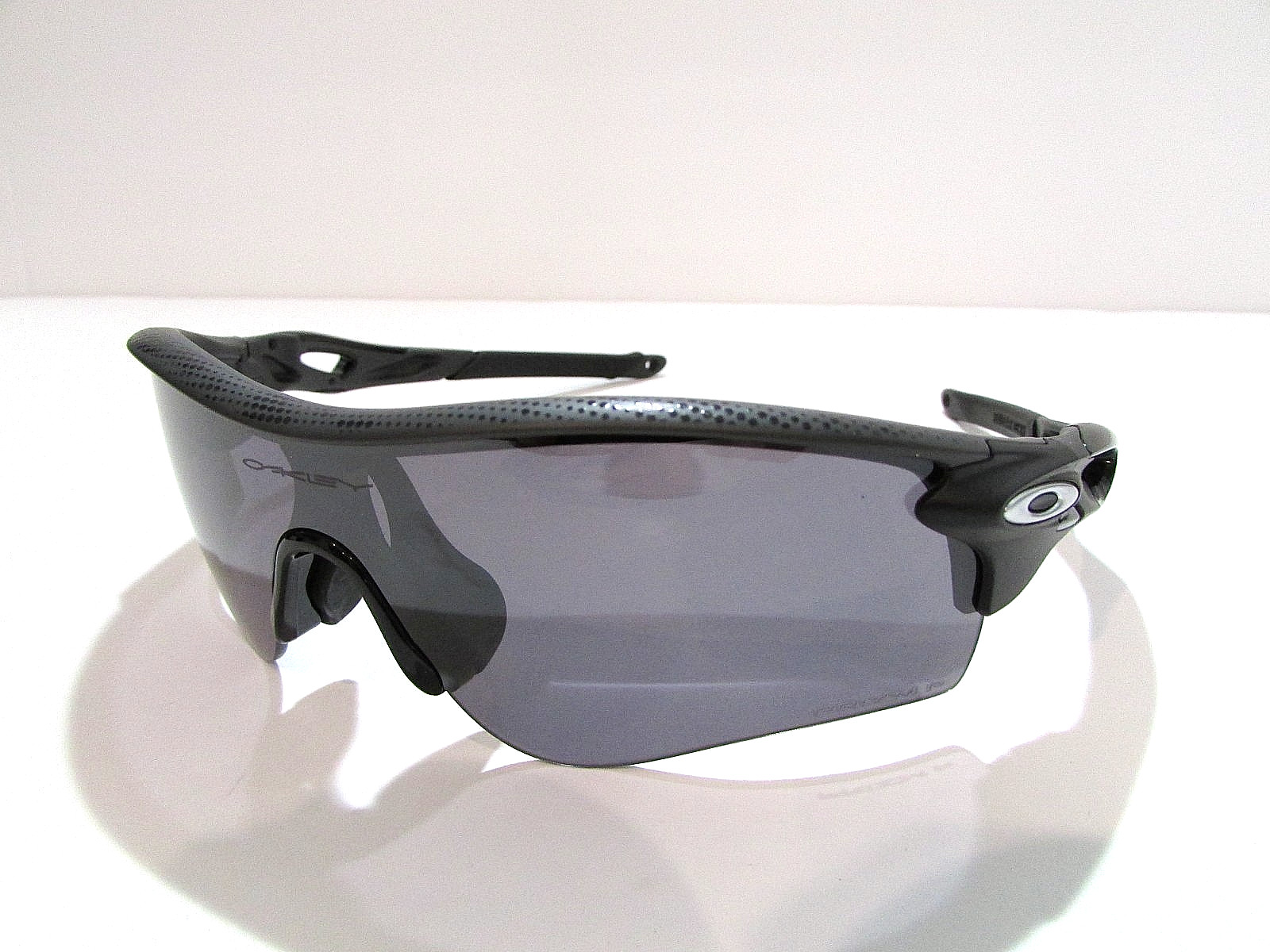 Oakley Radarlock Path 009206-8738 High Resolution Carbon UV Polarized Sunglasses