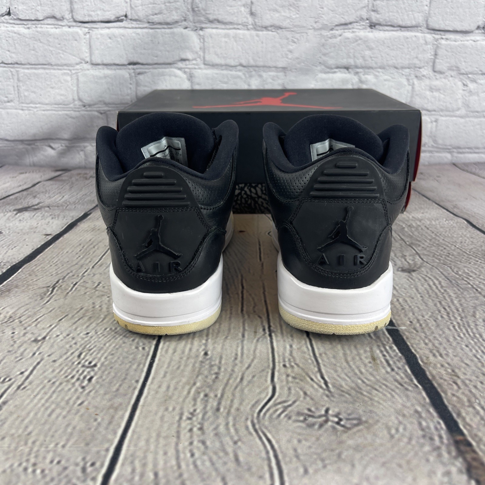 Jordan 3 Cyber Monday WITH BOX – Leather Black & White AJ3 Retro 2016 Size 8