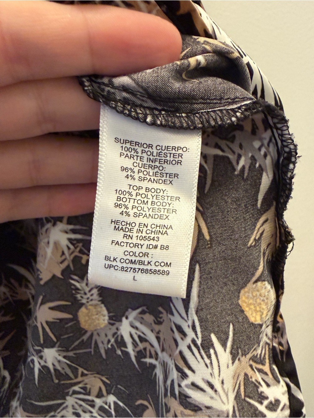 Peter Som Mixed Print Sleeveless Blouse Size L Black Cream Pineapple Pattern Top