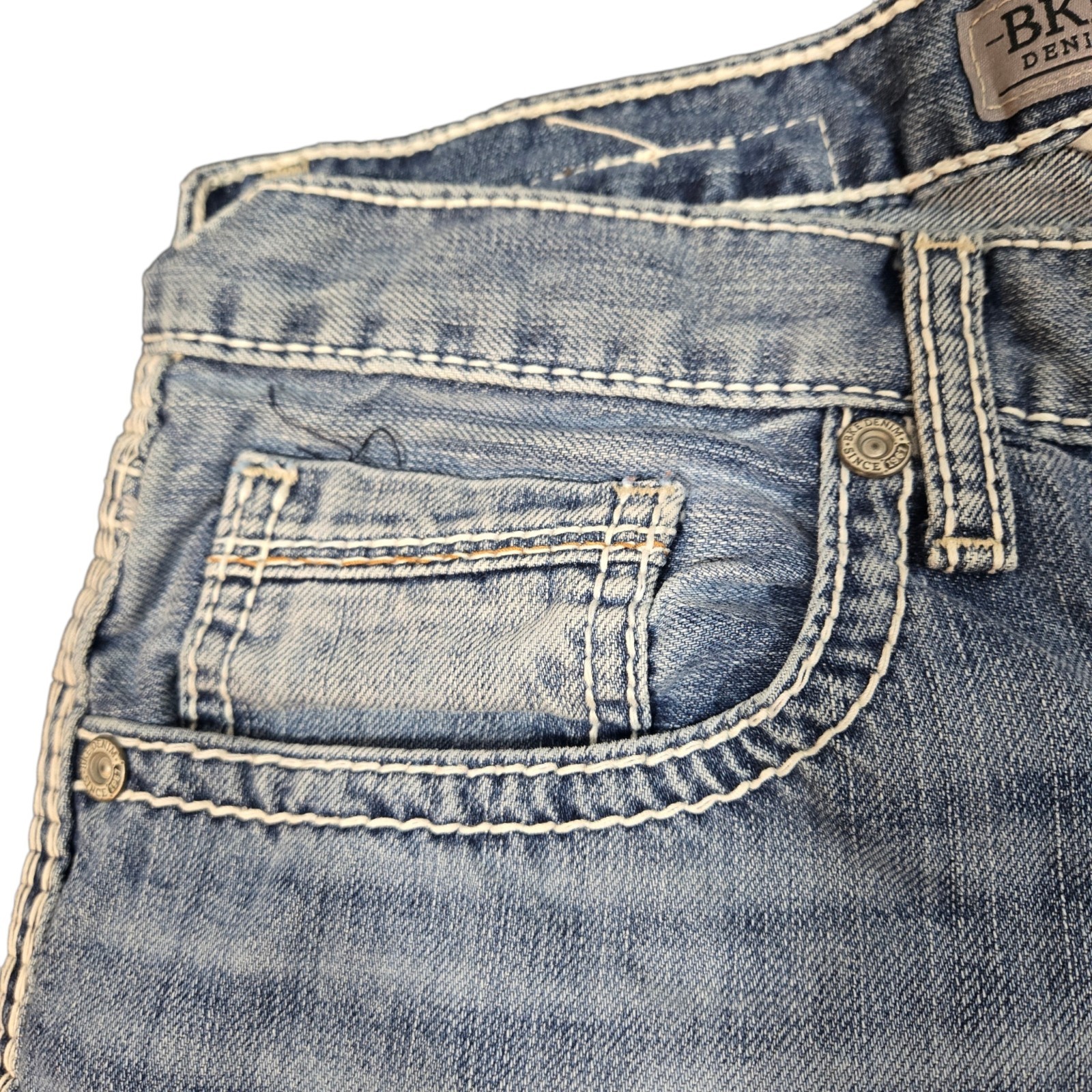 BKE Denim Ryan Straight Leg Mens Jeans Medium Wash Thick Stitch Size 32S 32×30