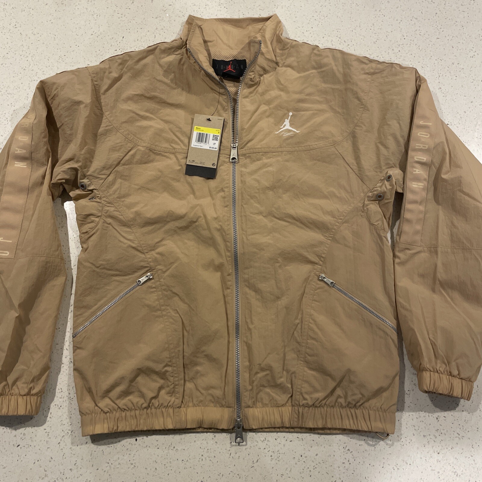 Jordan Essentials Men’s Warmup Jacket Hemp-Sail FB7294-200 Mens Size Small NWT
