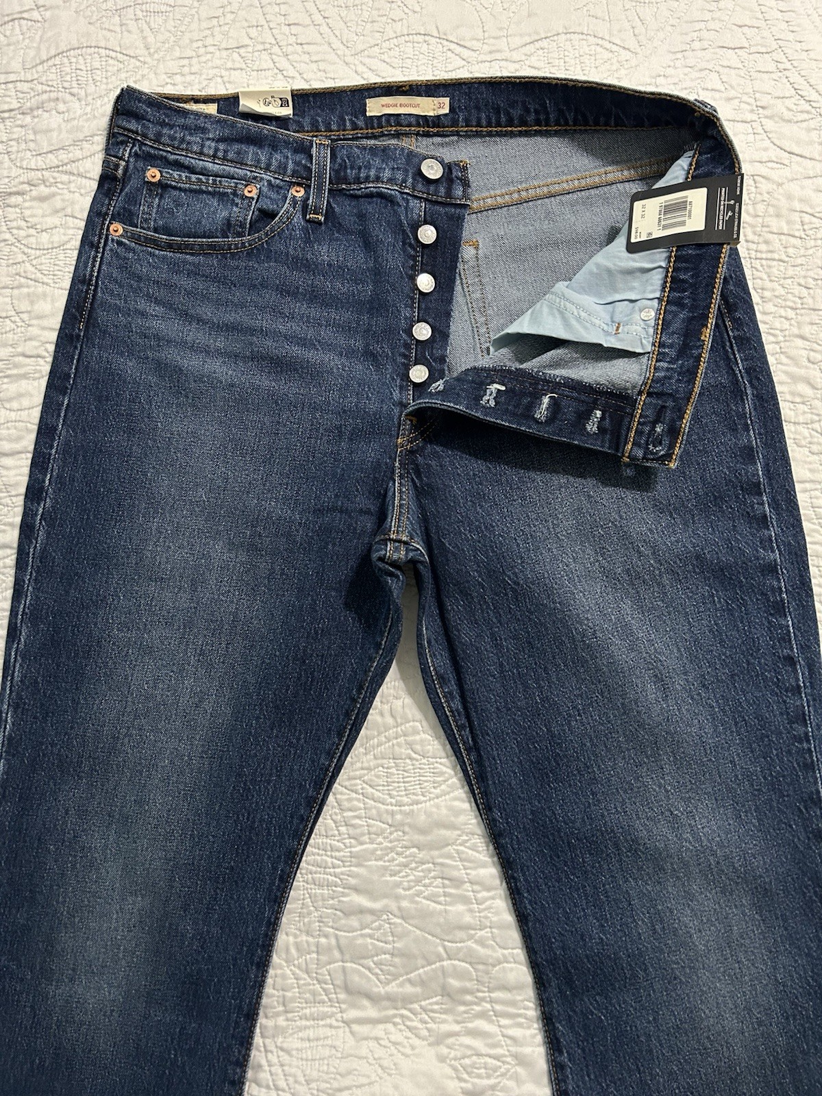 Levi’s Womens Wedgie Bootcut Jeans A8710-0001 DARK WASH Size 32×32 NWT