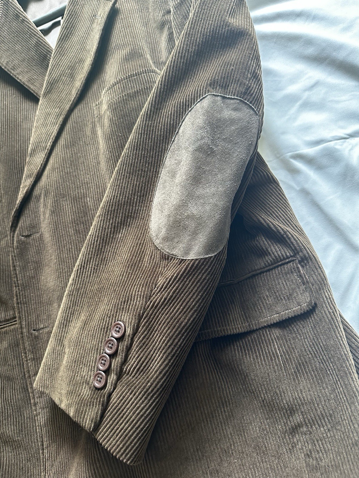 Stafford Men’s Brown Corduroy Size 50R Jacket with Elbow Patches