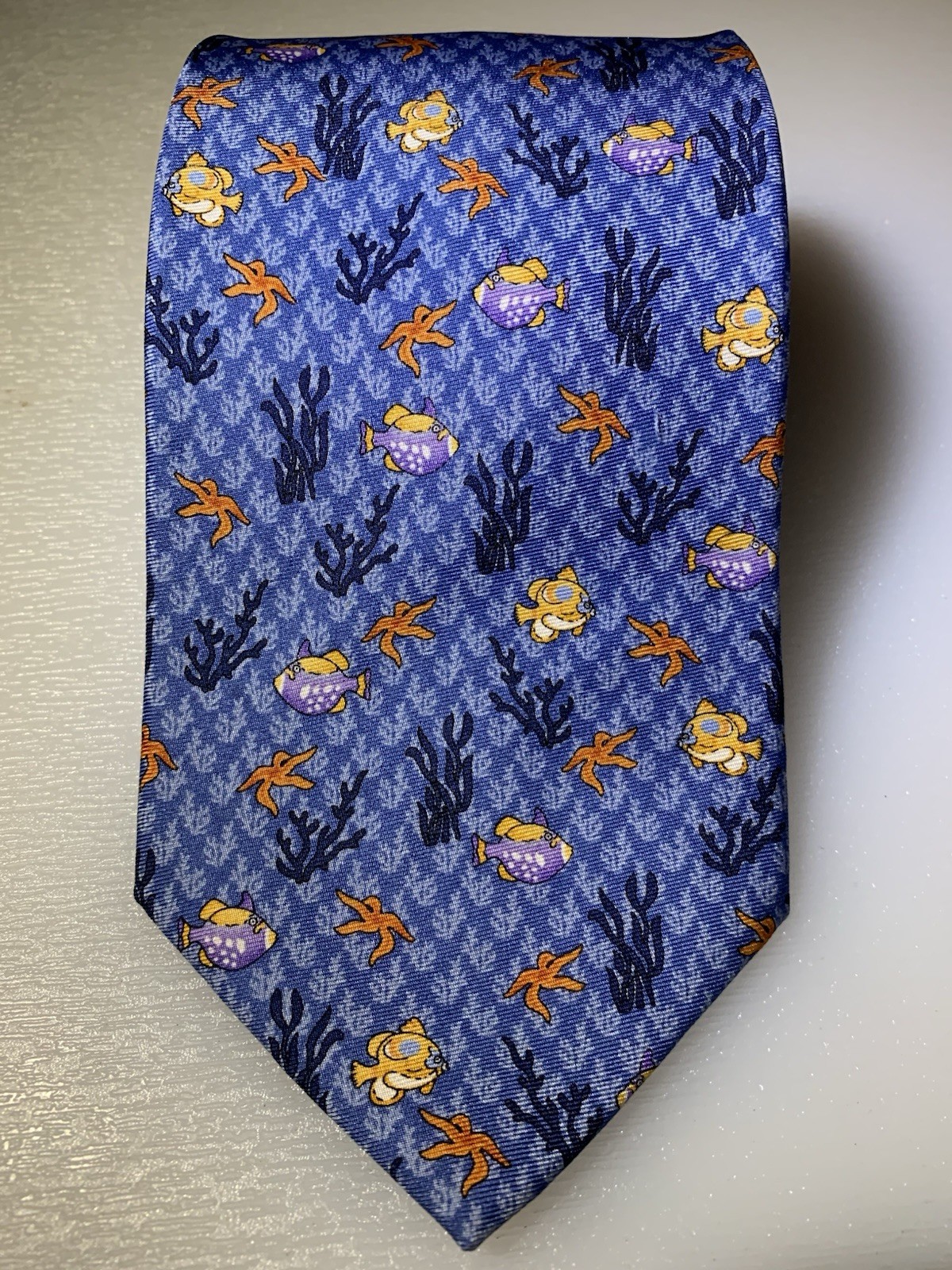 Tom James Corporate Image, Mens Silk Tie 59” Tropical Fish, Starfish, Sea life