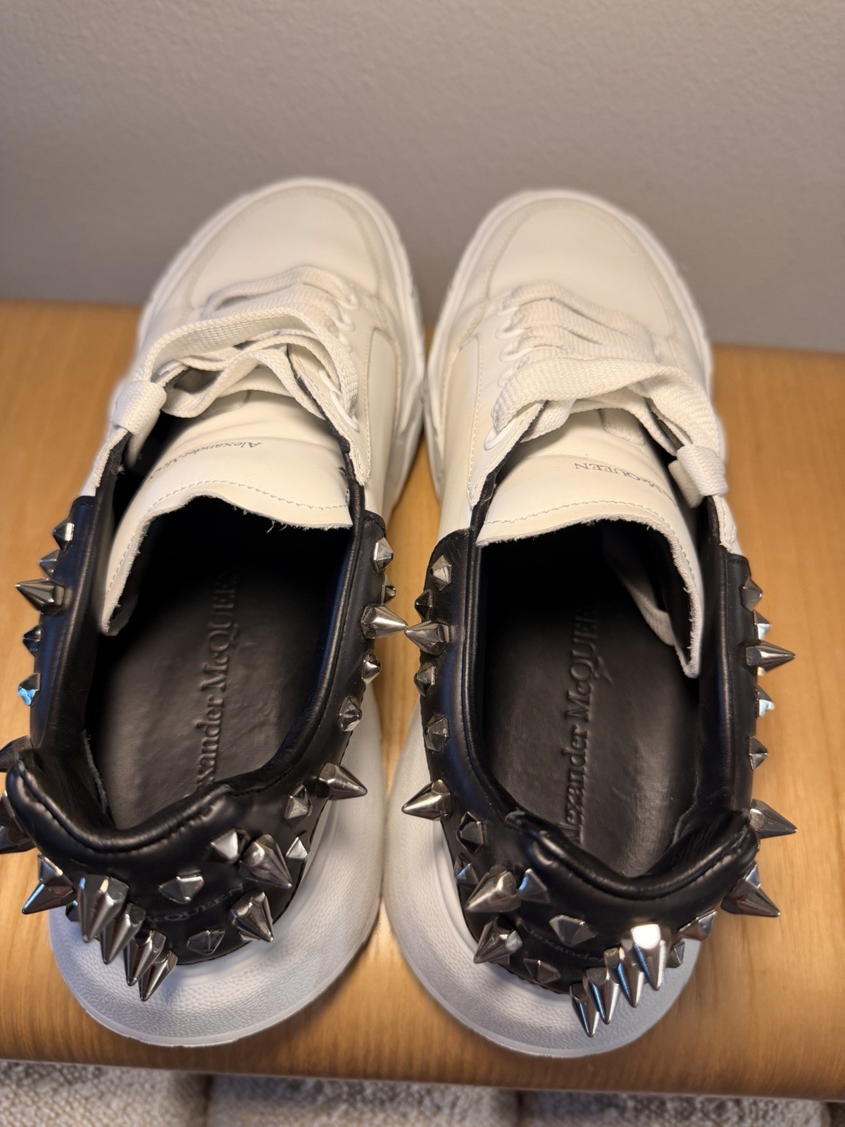 Alexander McQueen Counter Spike Leather Low-Top Sneakers White sneakers 10US/ 40