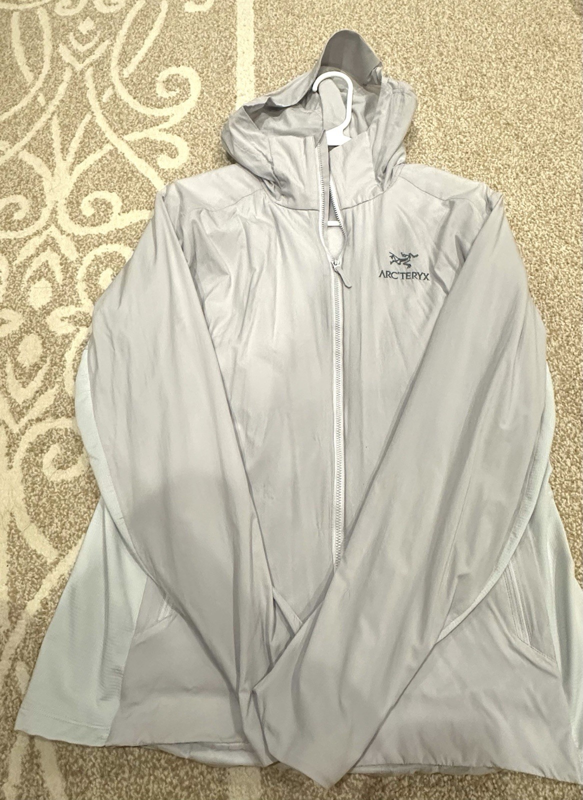 Arc’teryx Atom SL hoody Hooded Full Zip Jacket Logo Nylon “Solitude”