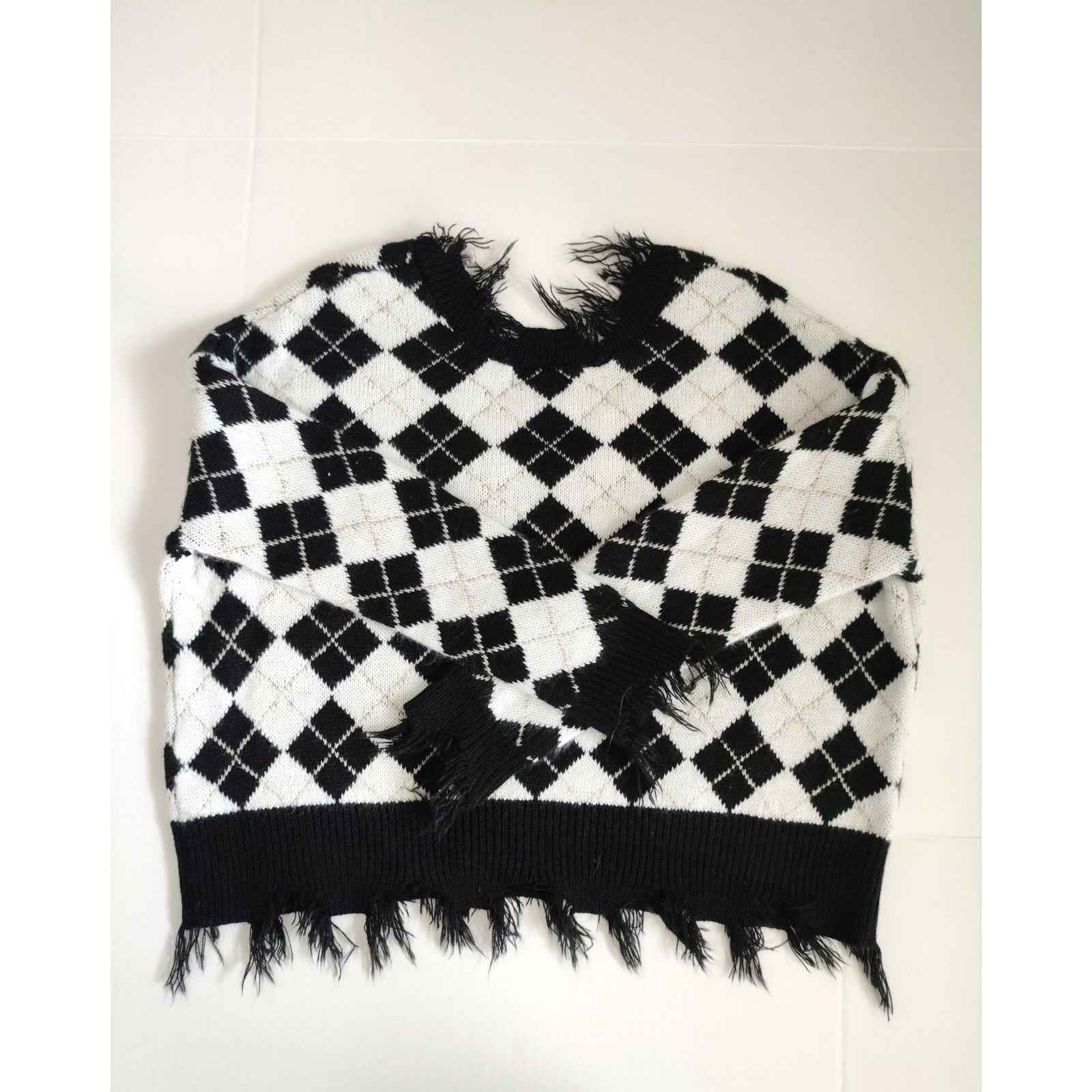 Copied – Just Polly New York Knit Argyle Cropped Fringe Sweater Women’s Size S