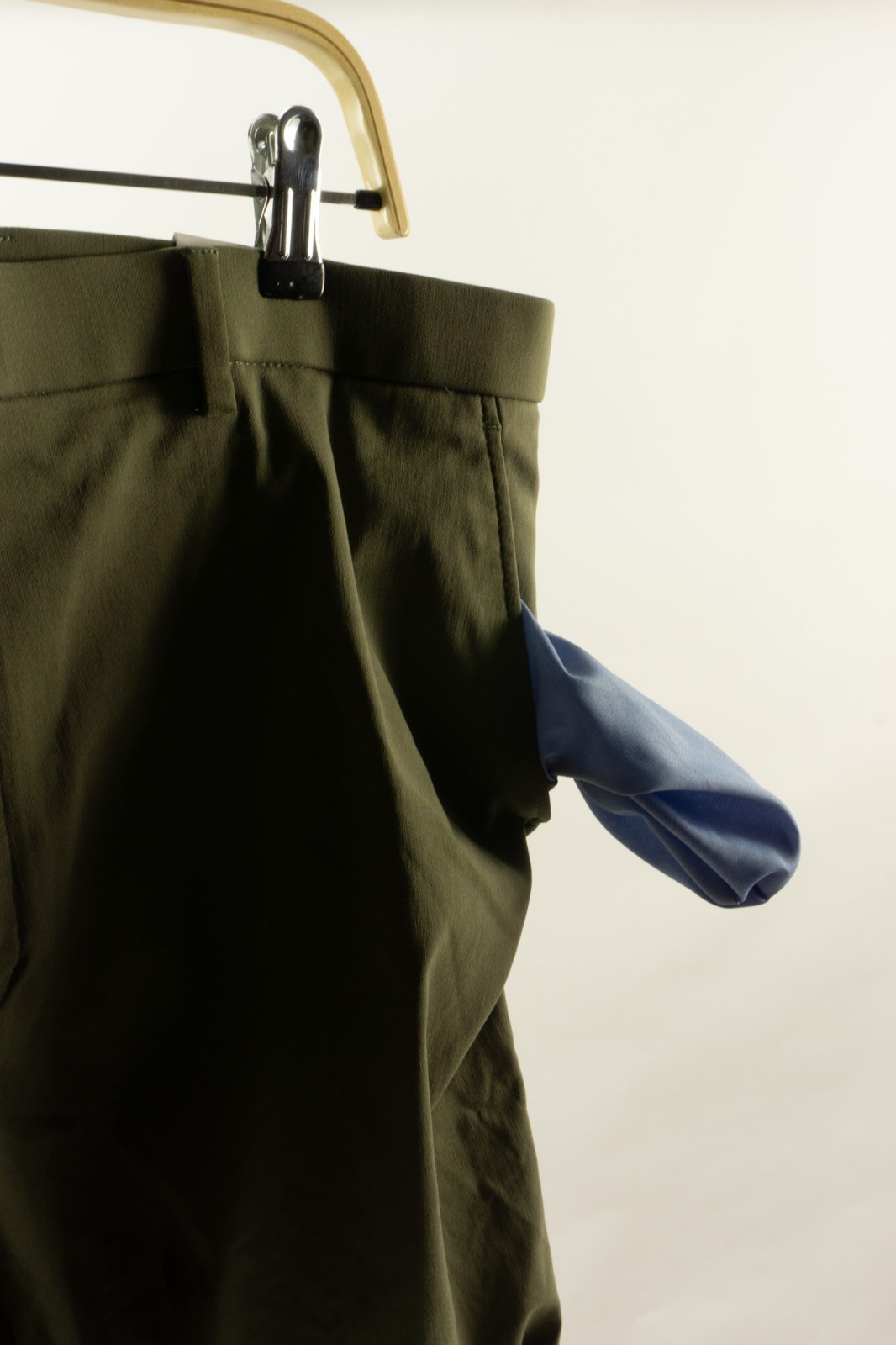 $95 Tommy Hilfiger THFlex Performance Modern Fit Dress Pants Men’s 38 x 34 Green