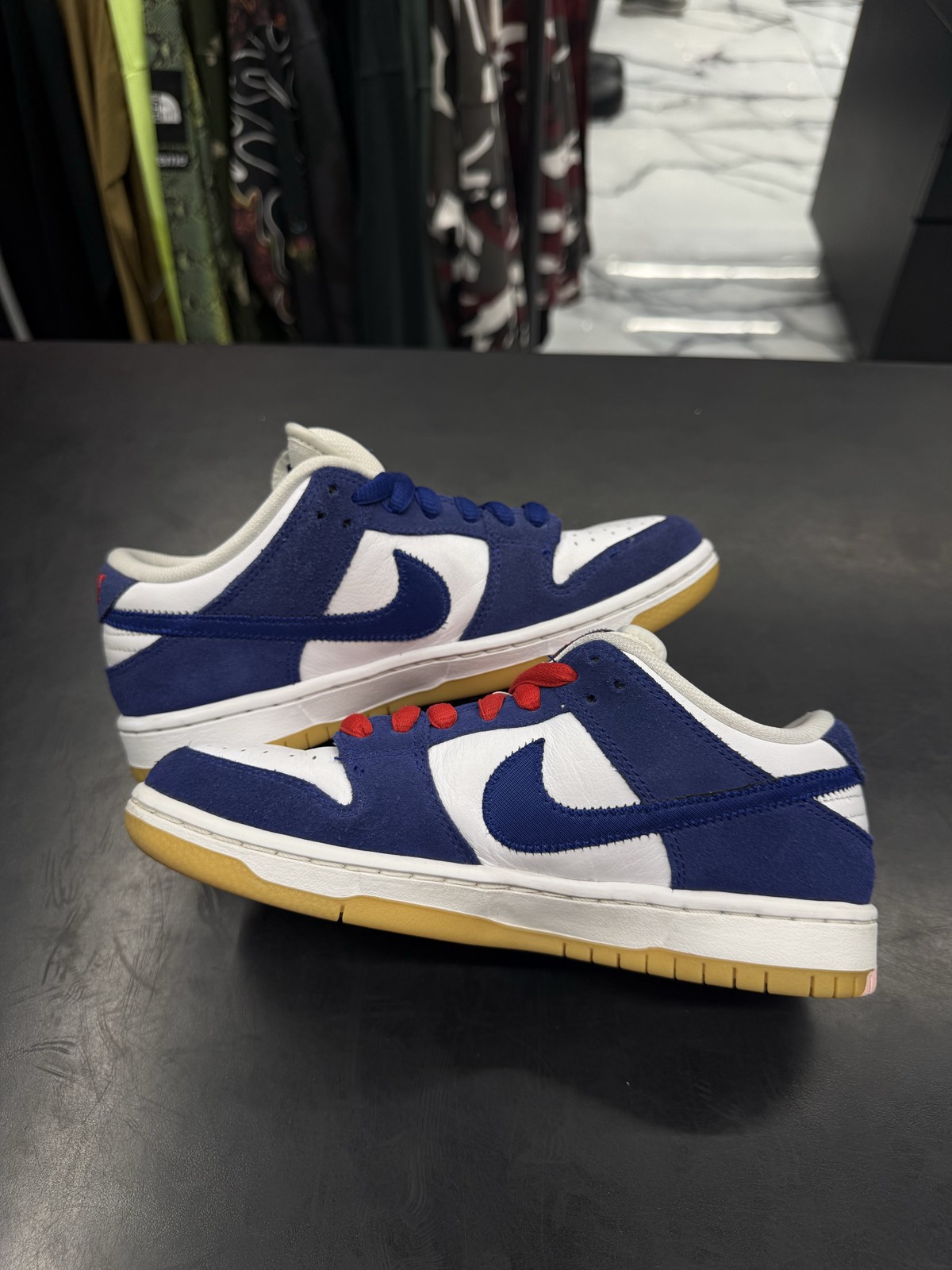 Size 4M/5.5W – Nike SB Dunk Low Los Angeles Dodgers DO9395-400 Pre-Owned