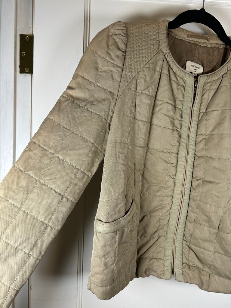 Wilfred Quilted zippered Jacket Womens Small Tan Aritzia