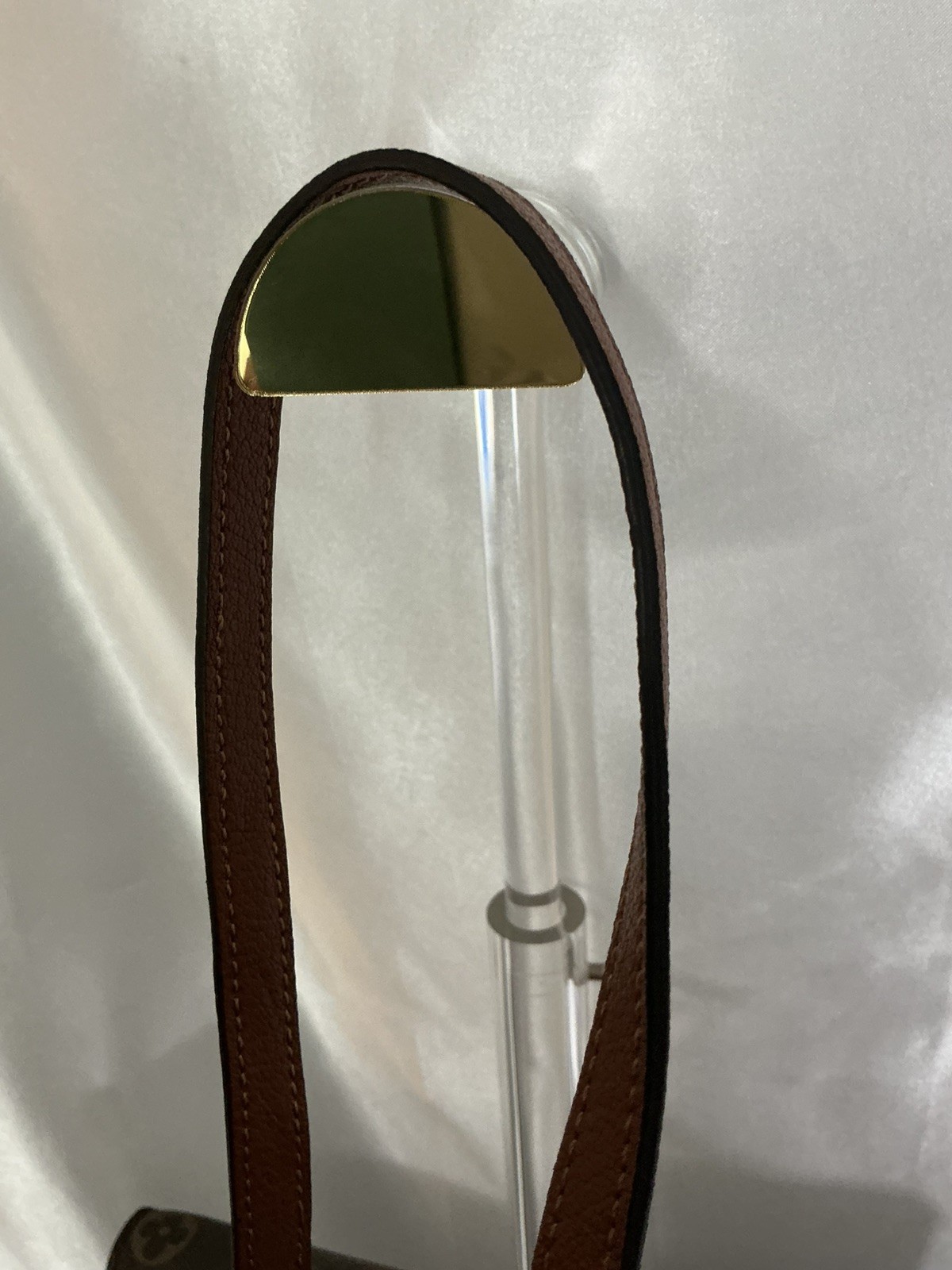 LOUIS VUITTON Monogram Bordeaux Shoulder Bag with COA Preloved Good 👜