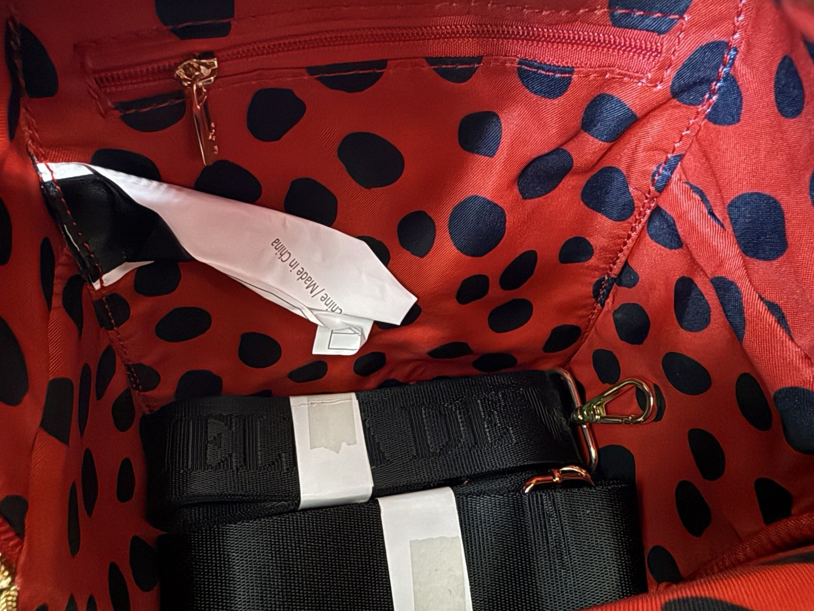 NWT Eight3Five Exclusive Disney Cruella Convert. Loungefly Backpack/crossbody