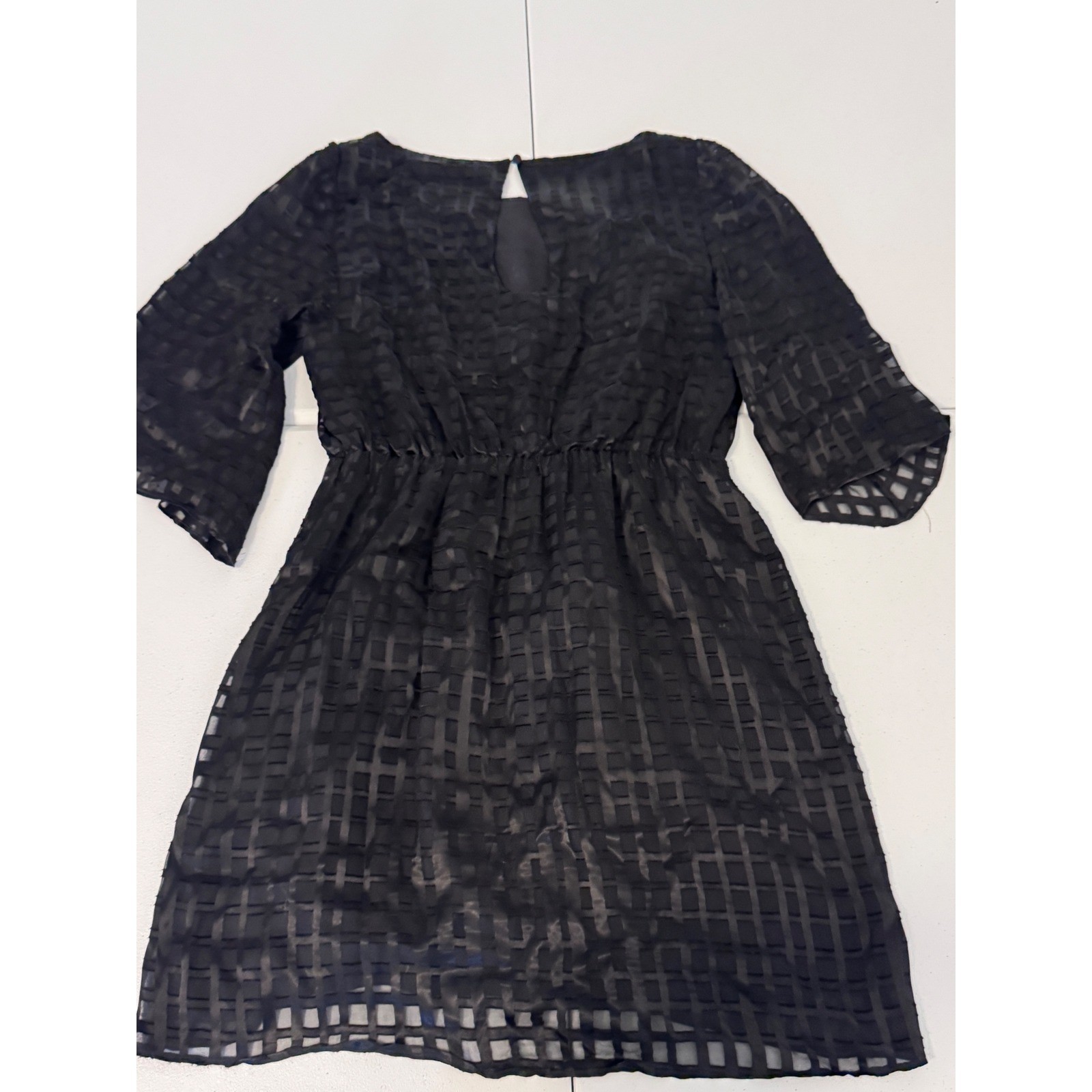 Alice + Olivia Black Silk Grid Burnout Mini Dress Bell Sleeve size 6 k3