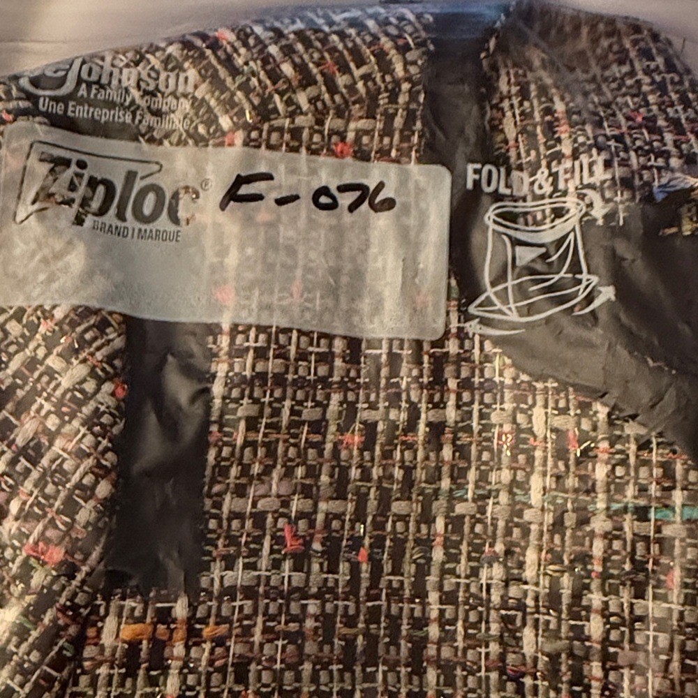 Trina Turk Multicolor Tweed Black Trim Cropped Career Blazer Jacket Womens 0 EUC