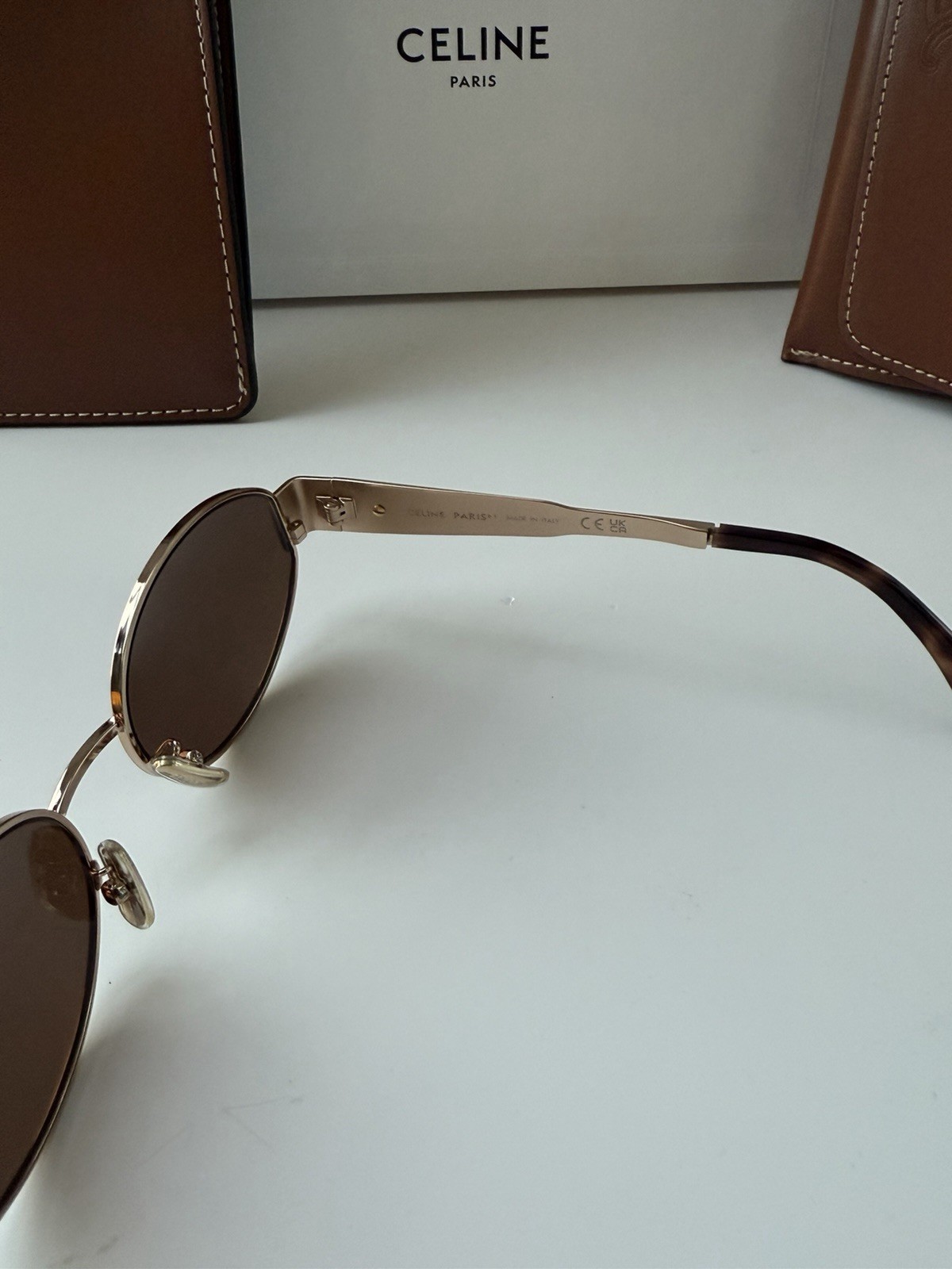 Celine CL40235U 28E Triomphe Metal Oval Sunglasses Rose Gold Brown AUTHENTIC