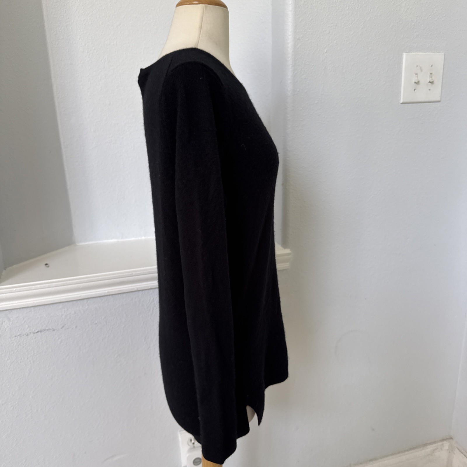Neiman Marcus Sweater Womens S Cashmere Minimalist Quiet Luxury