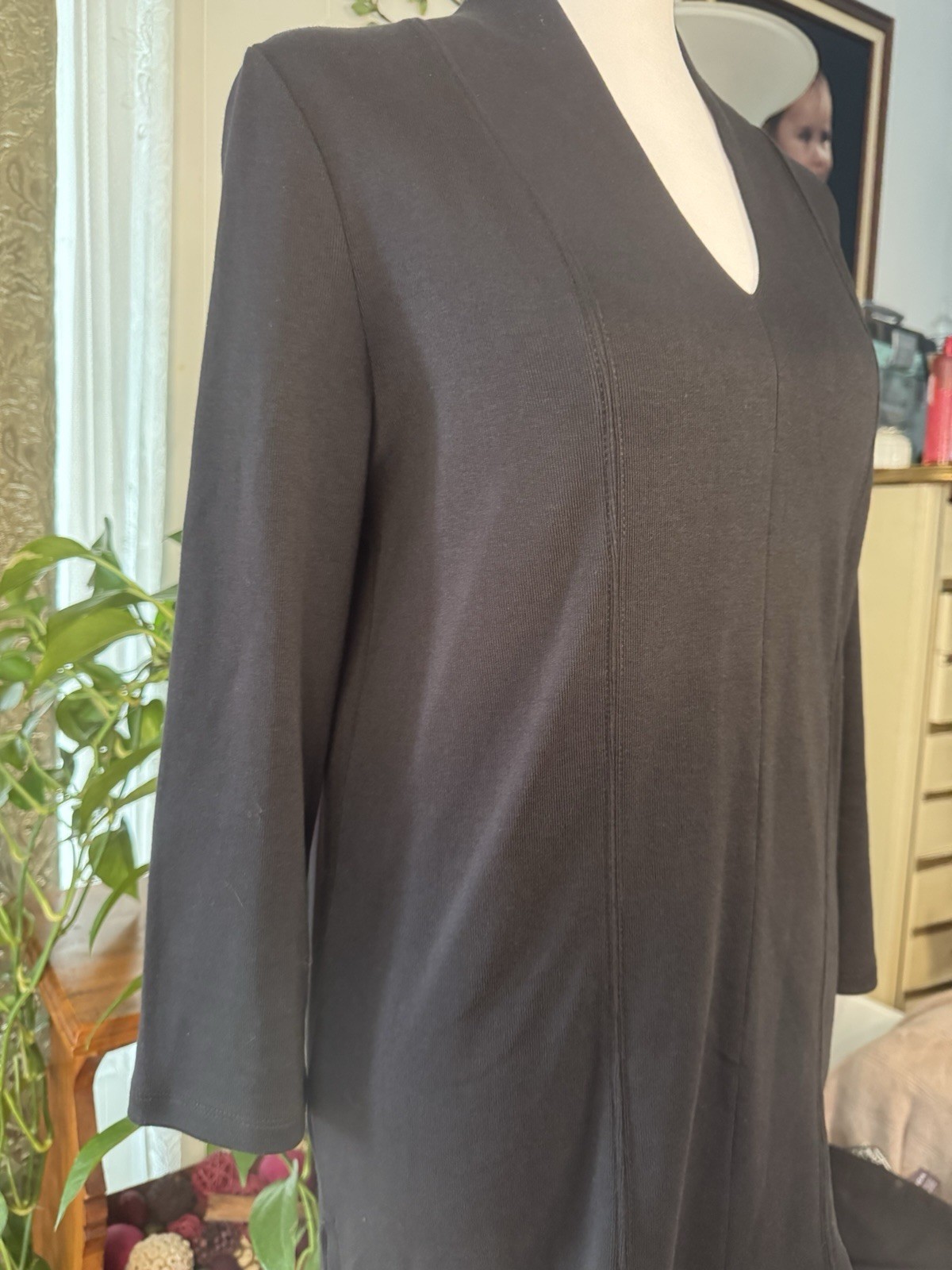 Rafaella Studio Black Knit Shift Dress V-Neck Long Sleeve Knee Length Size S