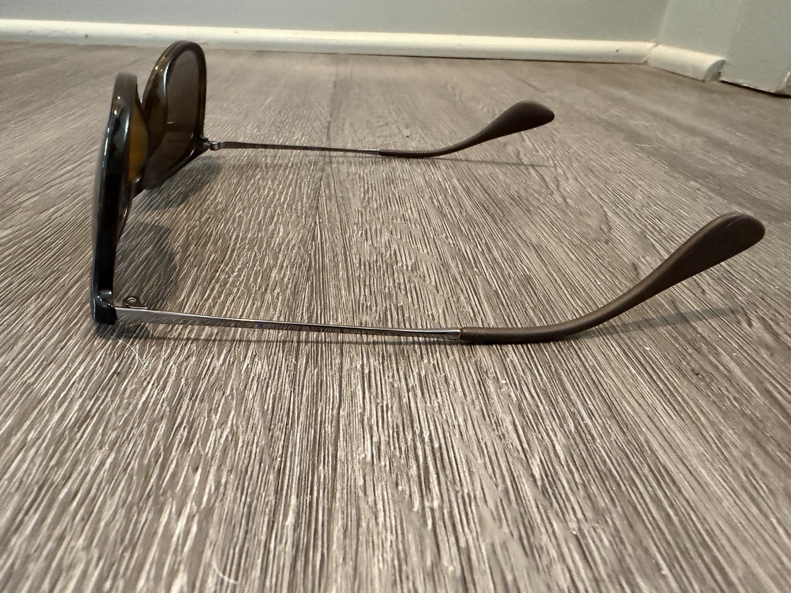 Authentic RAY-BAN ERIKA RB4171 710/T5 WOMEN’S POLARIZED SUNGLASSES 54mm Lens