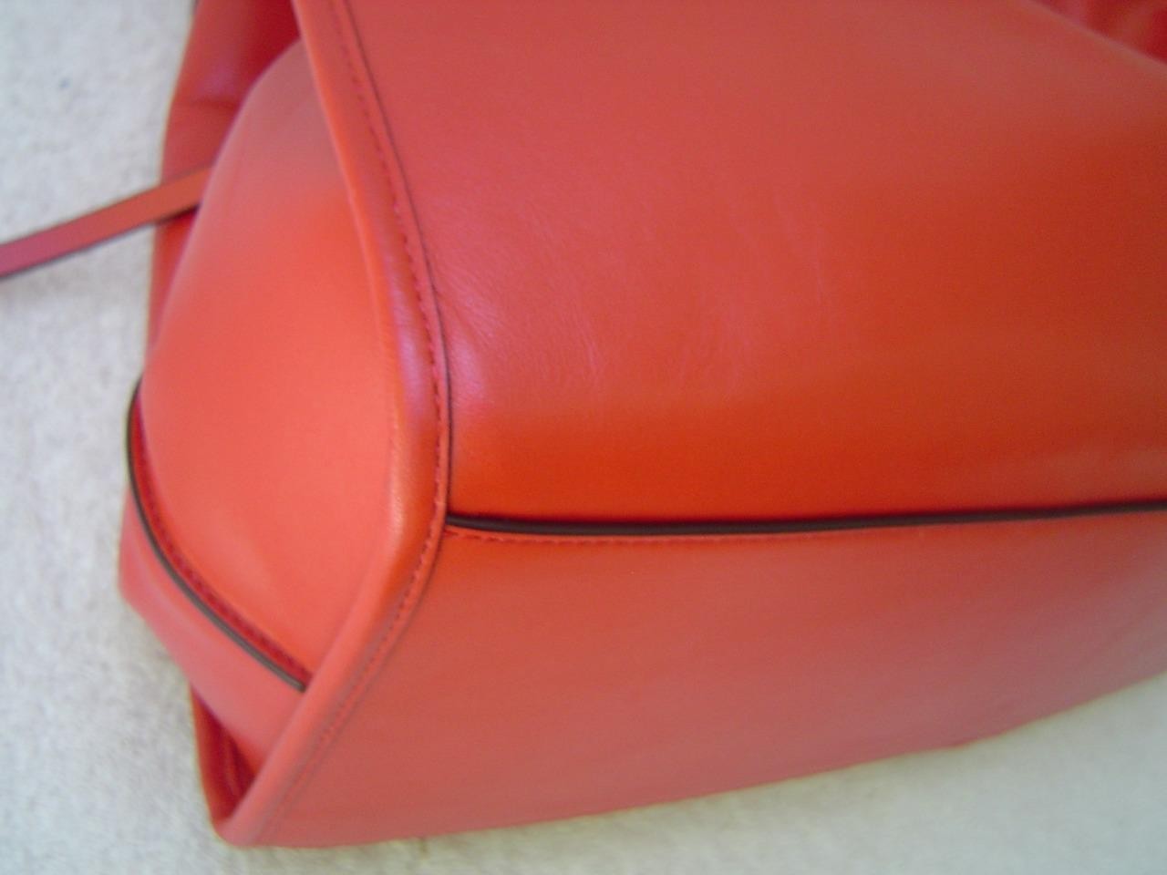 AUTHENTIC COACH VERMILLION SMOOTH LEATHER CARLYLE SHOULDER BAG #37637
