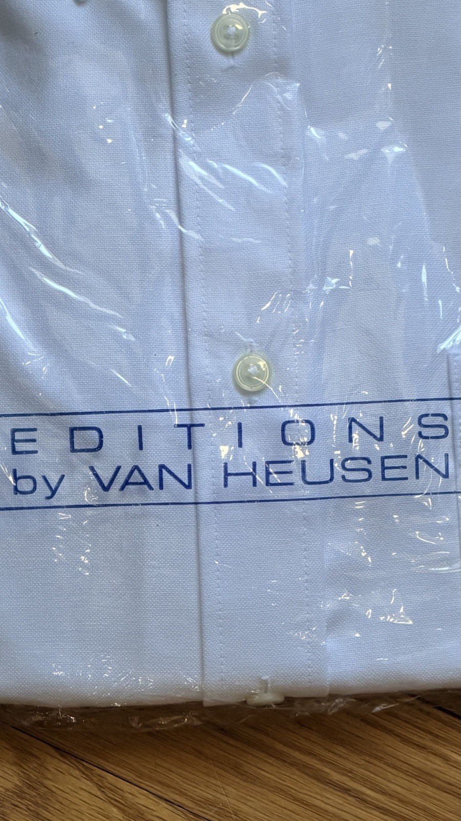 Editions Van Heusen White Long Sleeve Men Button Down Dress Shirt Large 15-32/33