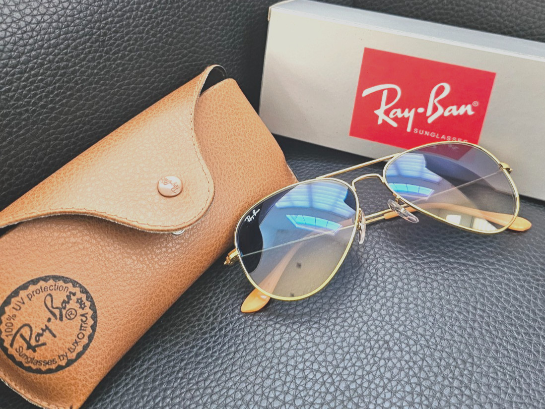 Ray-Ban Sunglasses RB 3025 Aviator Gradient Light Blue Lenses 58 mm Gold Frame