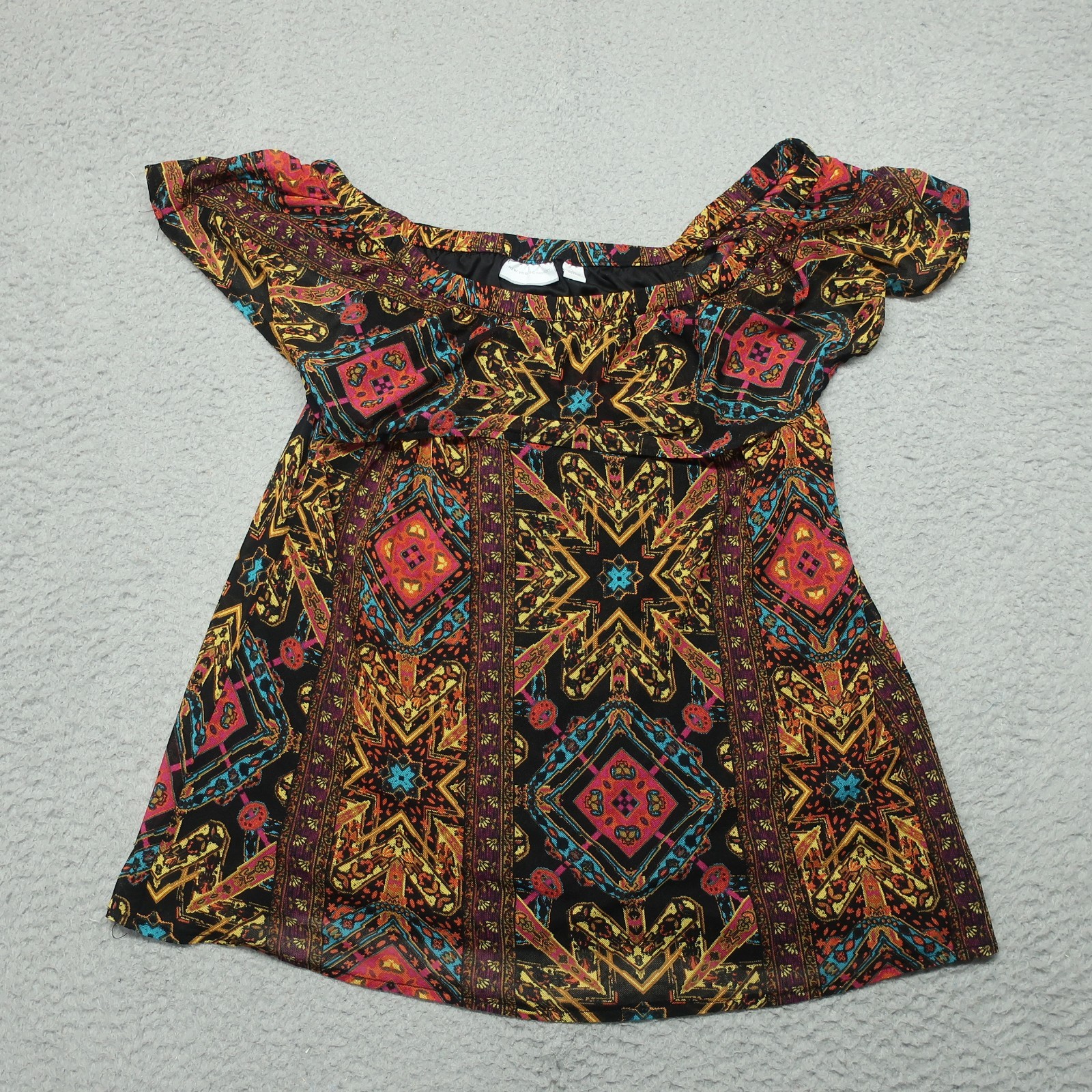 New York & Company Off The Shoulder Boho Top M Womens Multicolor Geometric