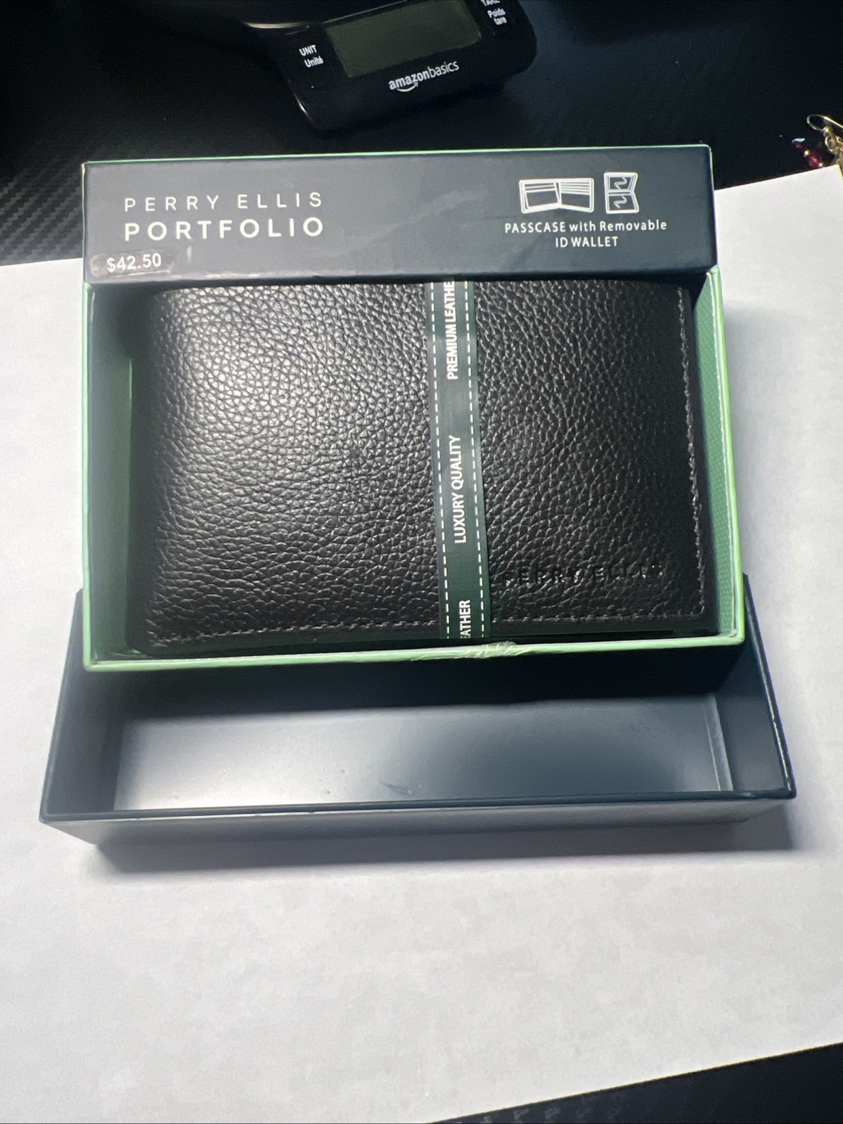 Men’s Perry Ellis Portfolio Bifold Wallet Black Pebbled Passcase Premium Leathe