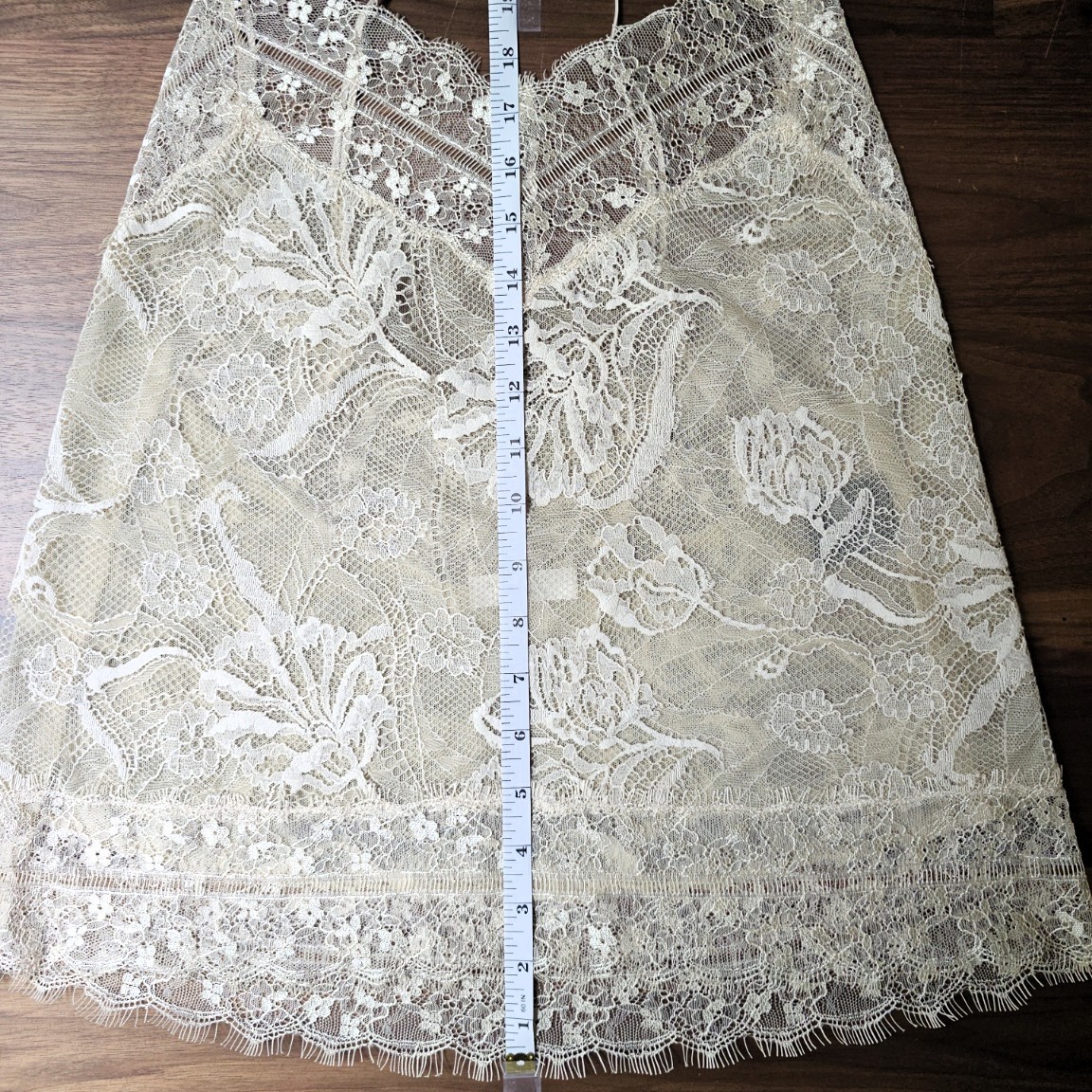 Tadashi Shoji Intimate Lace Cami Tap Shorts Pajama Set Ivory Bridal Sz XS