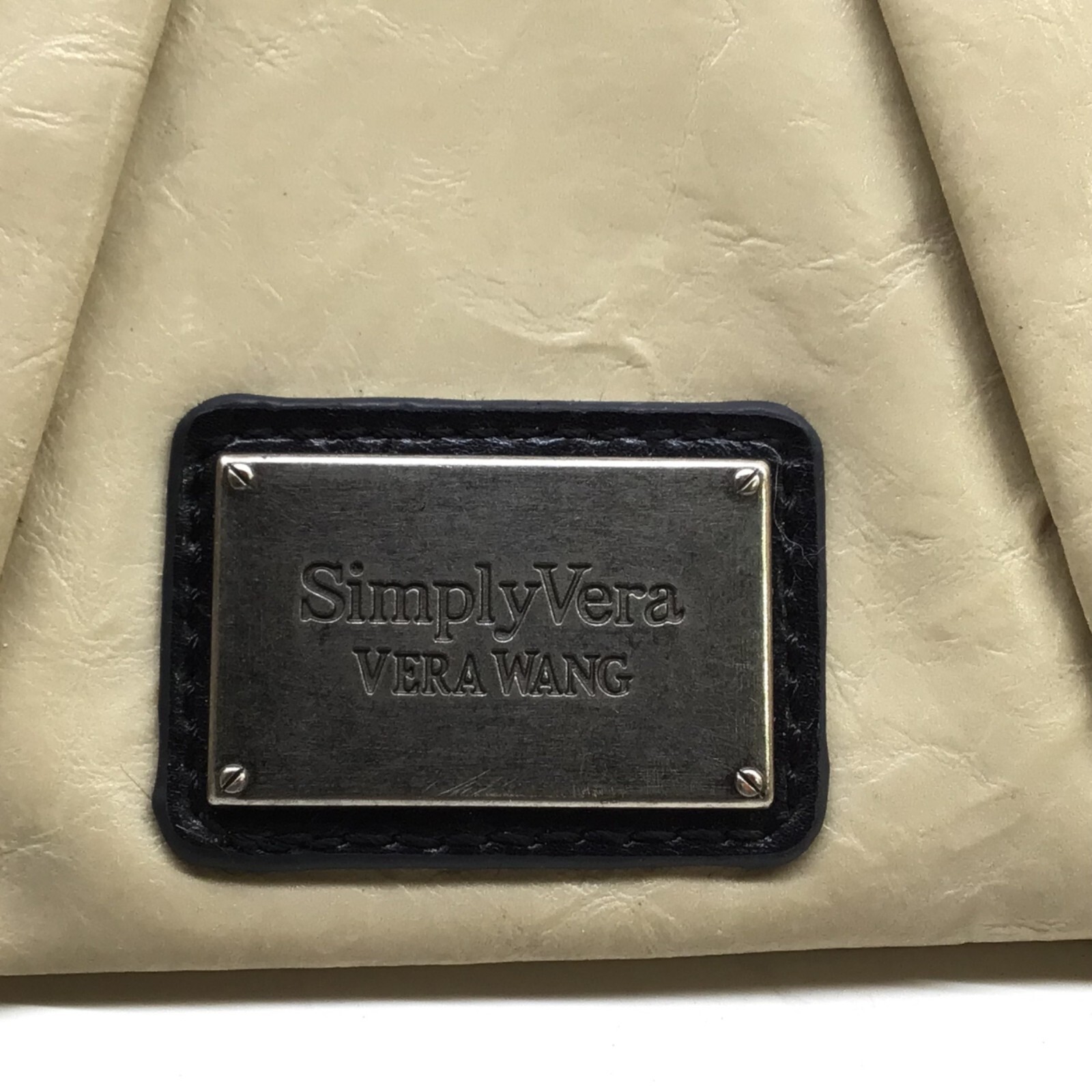 Simply Vera Vera Wang Womens Beige Wristlet Clutch 100% Man-Made Material