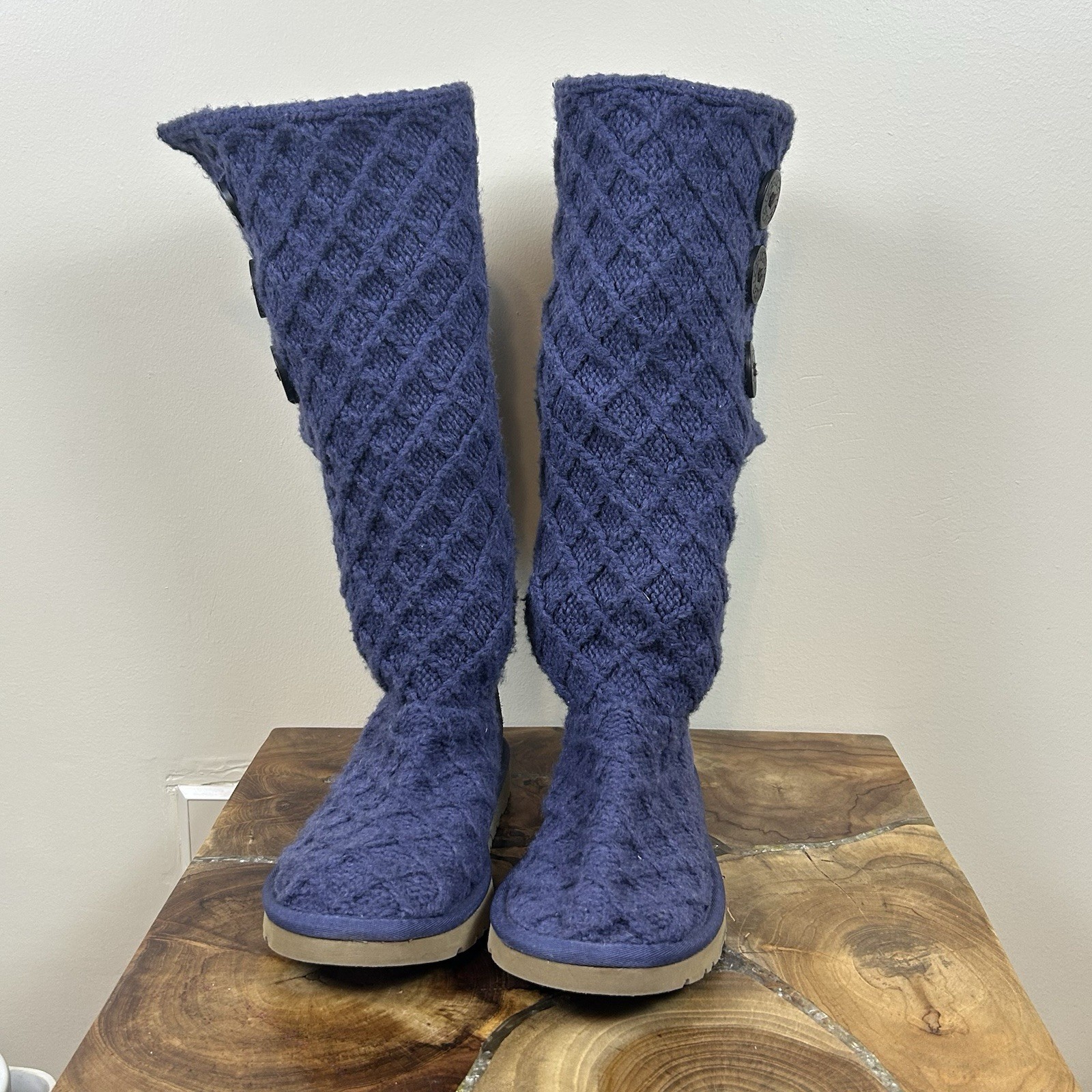 UGG Australia Cardy Purple Knit Button Boots Womens Size 7 Style 3066