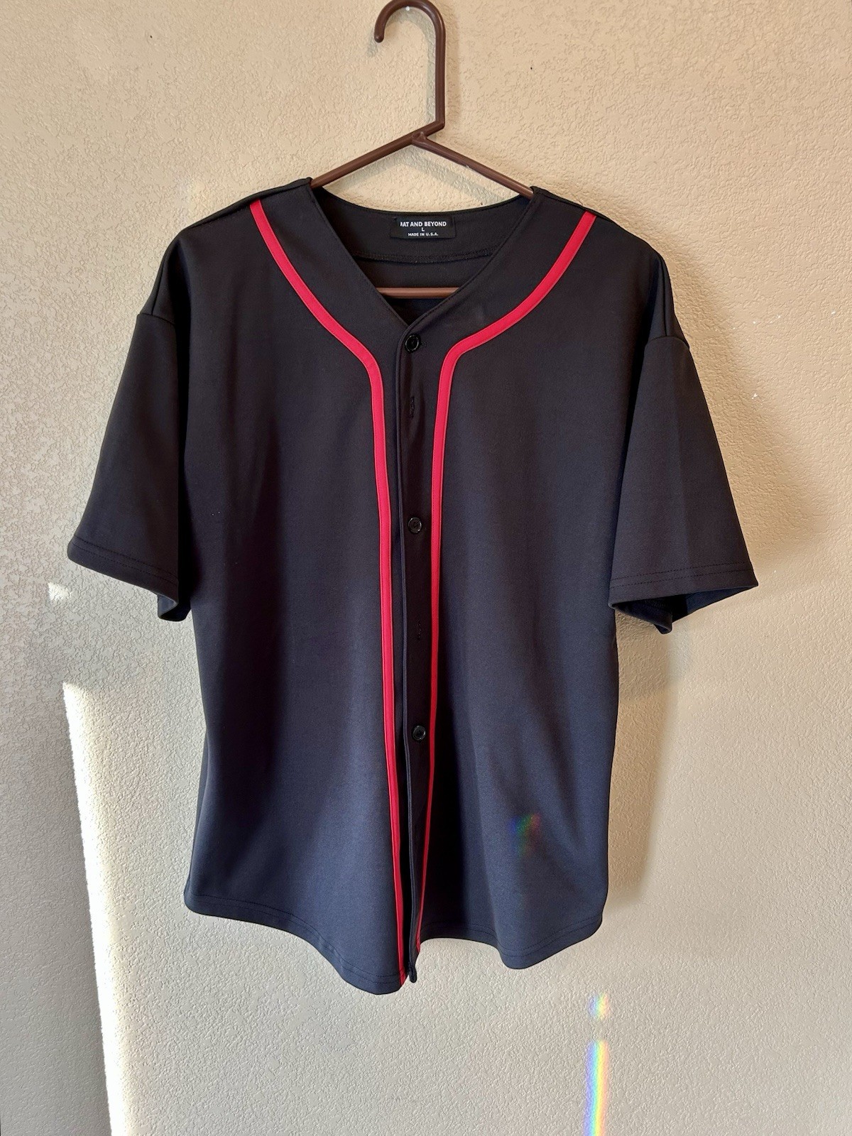 Hat and Beyond Men’s Size L Band Collar Button-Up Shirt Black Red Trim