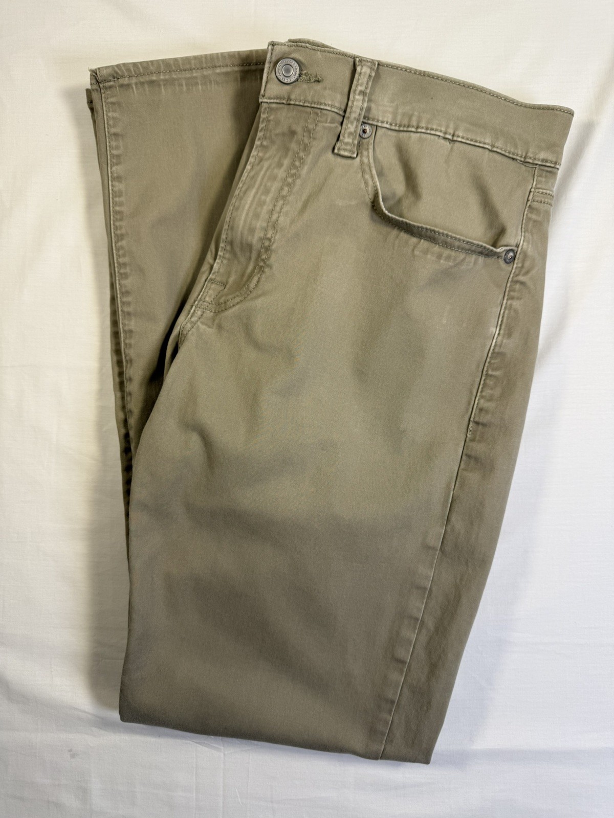 Lucky Brand Jeans Men 121 Slim Color Beige 98% Cotton 2% Elastane Sz 33×32 EUC
