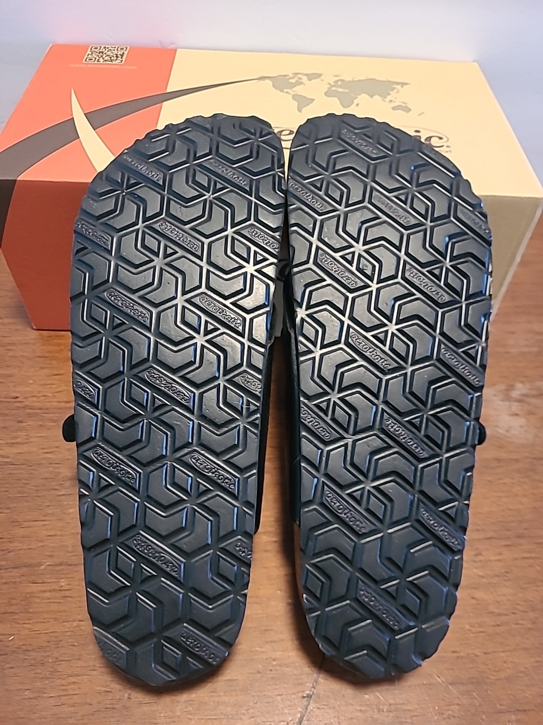 Aerothotic CorkSlides Womens Sz8 Black Synthetic Leather Arch Support PU1105 NIB
